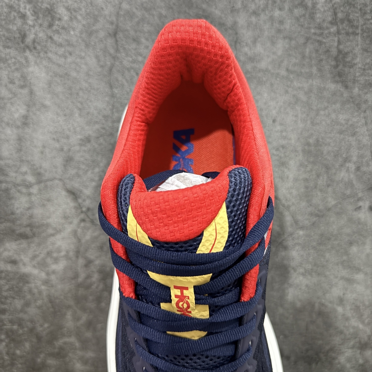 【纯原版】HOKA ONE ONE Bondi 9 WIDE 邦迪九代舒适防滑耐磨低帮休闲跑步鞋