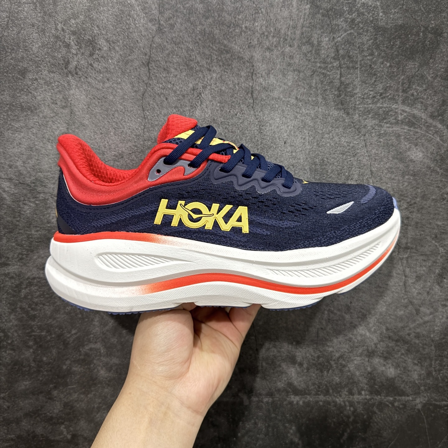 【纯原版】HOKA ONE ONE Bondi 9 WIDE 邦迪九代舒适防滑耐磨低帮休闲跑步鞋