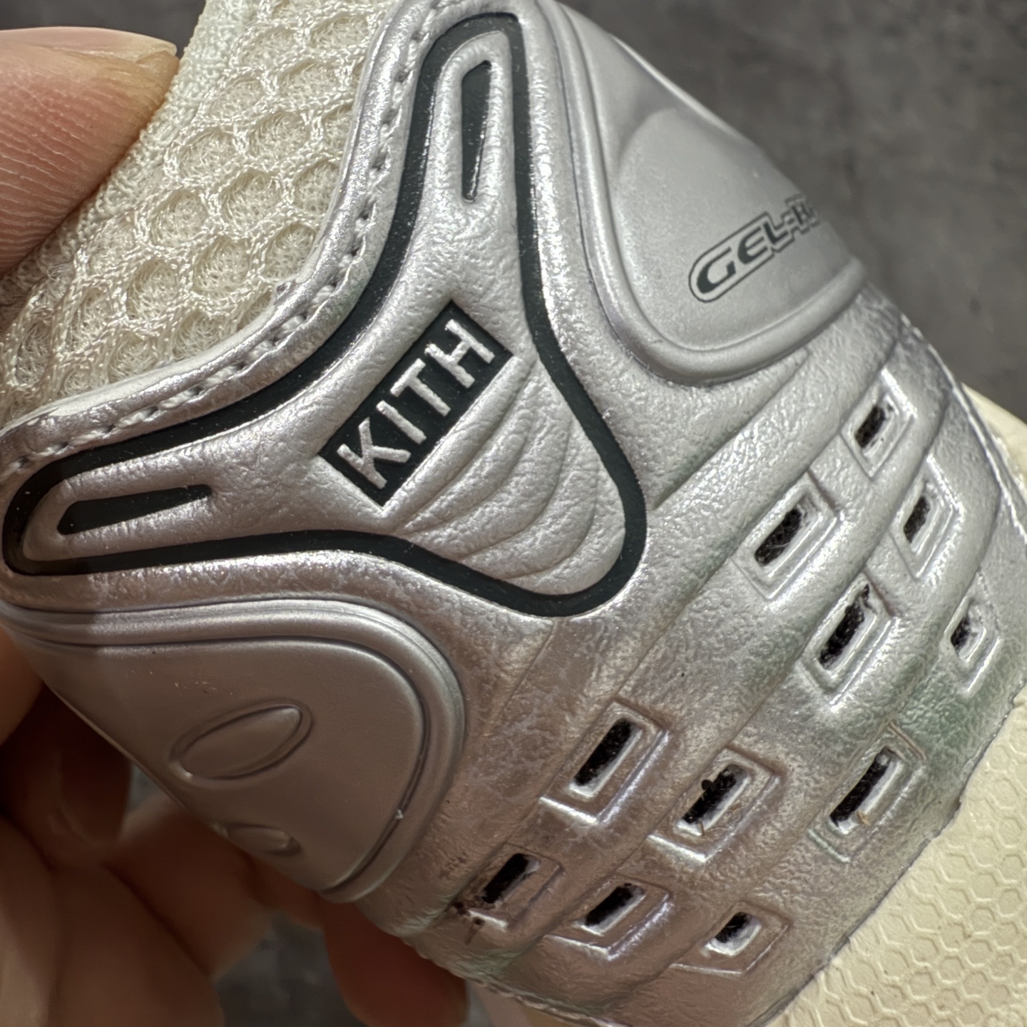 纯原 ASICS GEL-KAYANO 14 亚瑟士系列轻量缓震休闲运动跑步鞋
市场天花板品质