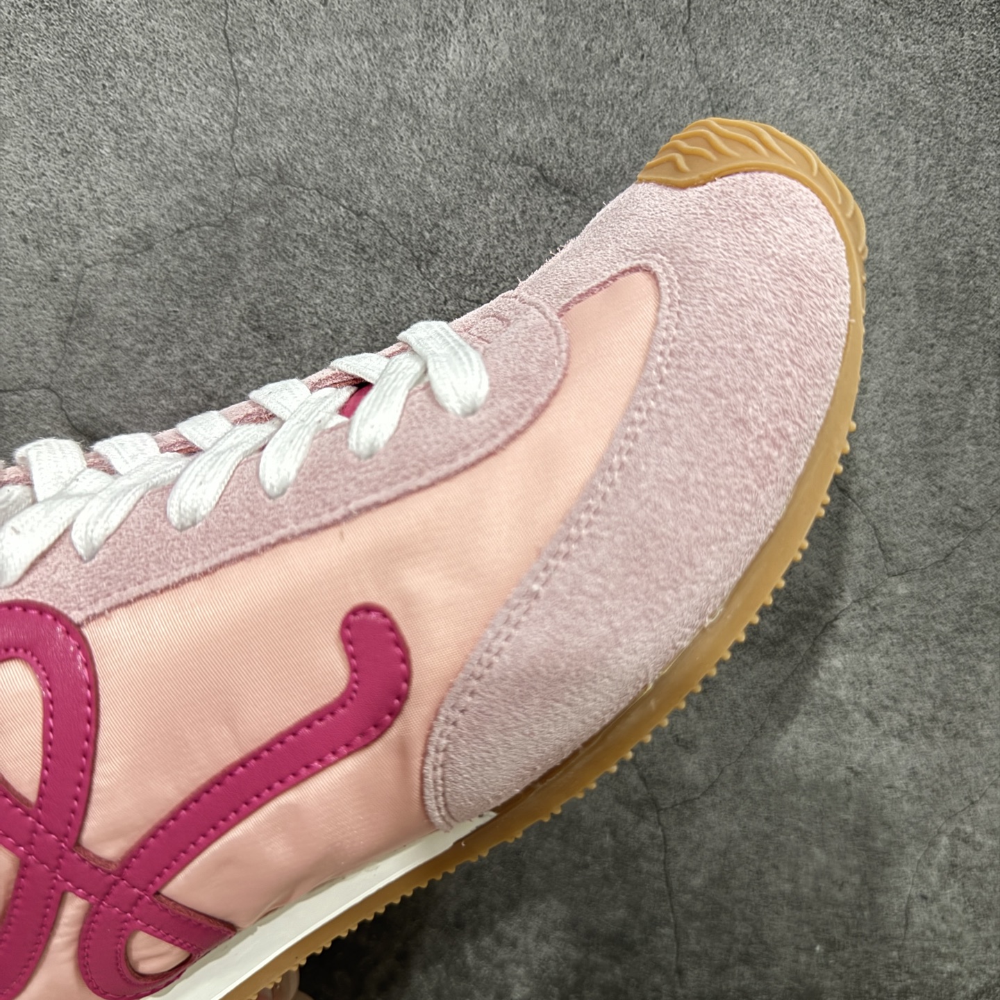 380 海淘代购版罗意威LOEWE 2025 | Ballet Runner2.0 新款芭蕾舞鞋