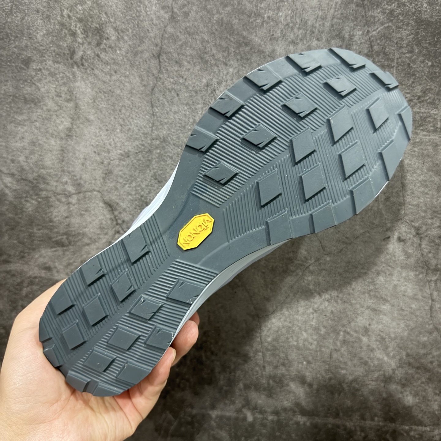 【纯原版】始祖鸟·Arc'teryx Norvan SL2 系列长距离越野徒步户外运动跑鞋
市售
