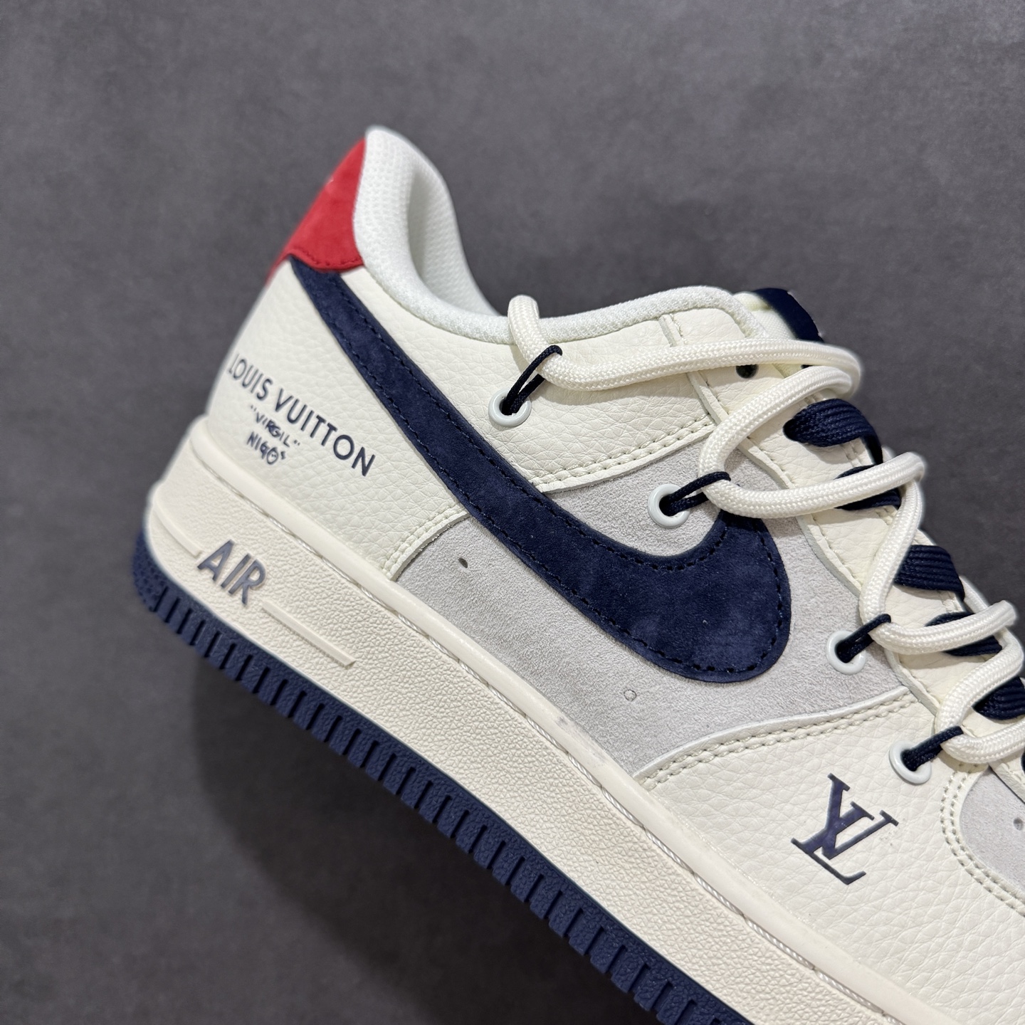 260 定制版Nike Air Force 1'07 Low LV联名 蓝勾抽绳 空军一号低帮休闲板鞋 DM6868-083