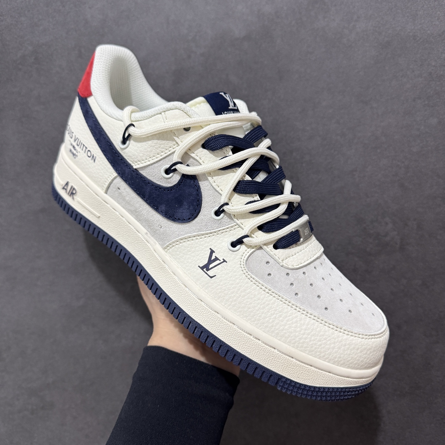 260 定制版Nike Air Force 1'07 Low LV联名 蓝勾抽绳 空军一号低帮休闲板鞋 DM6868-083