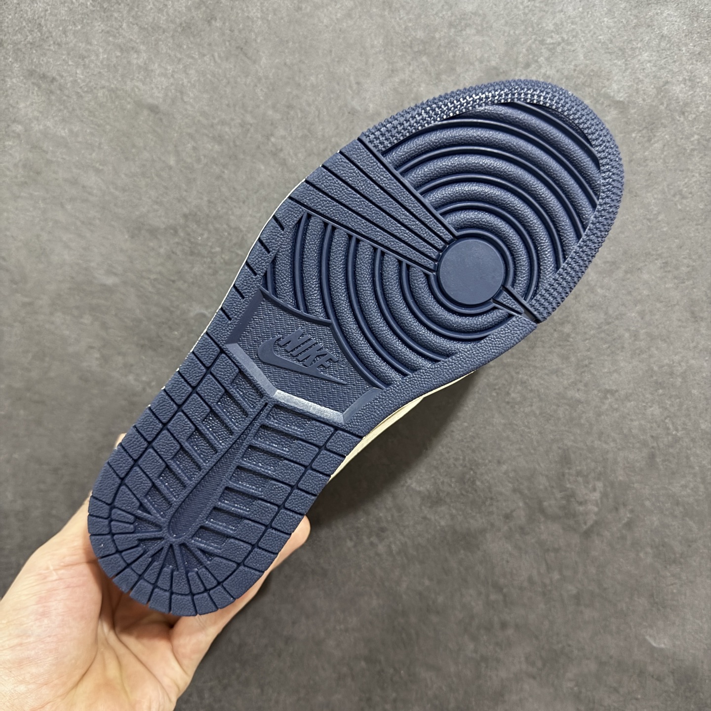 280 定制版Travis Scott x Fragment Design x Air Jordan 1 Low SP AJ1 斯图西联名 灰线火焰 低帮文化休闲板鞋 ZH2598-230