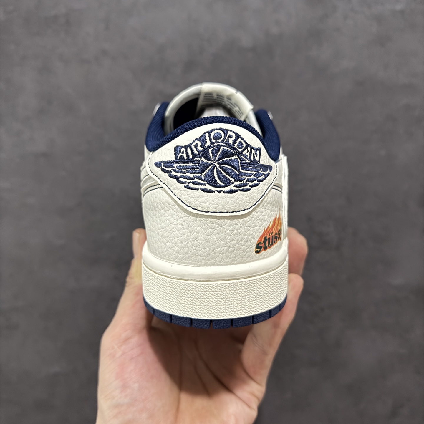 280 定制版Travis Scott x Fragment Design x Air Jordan 1 Low SP AJ1 斯图西联名 灰线火焰 低帮文化休闲板鞋 ZH2598-230
