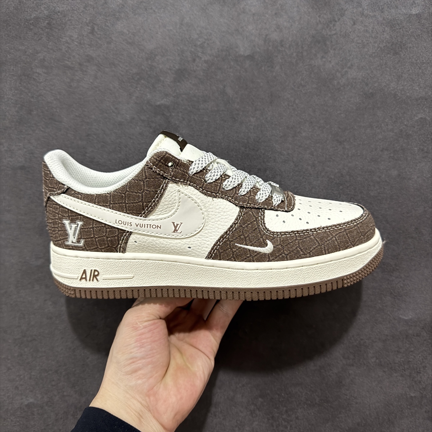 260 定制版Nike Air Force 1'07 Low LV联名 米棕暗格 空军一号低帮休闲板鞋 XS1958-552