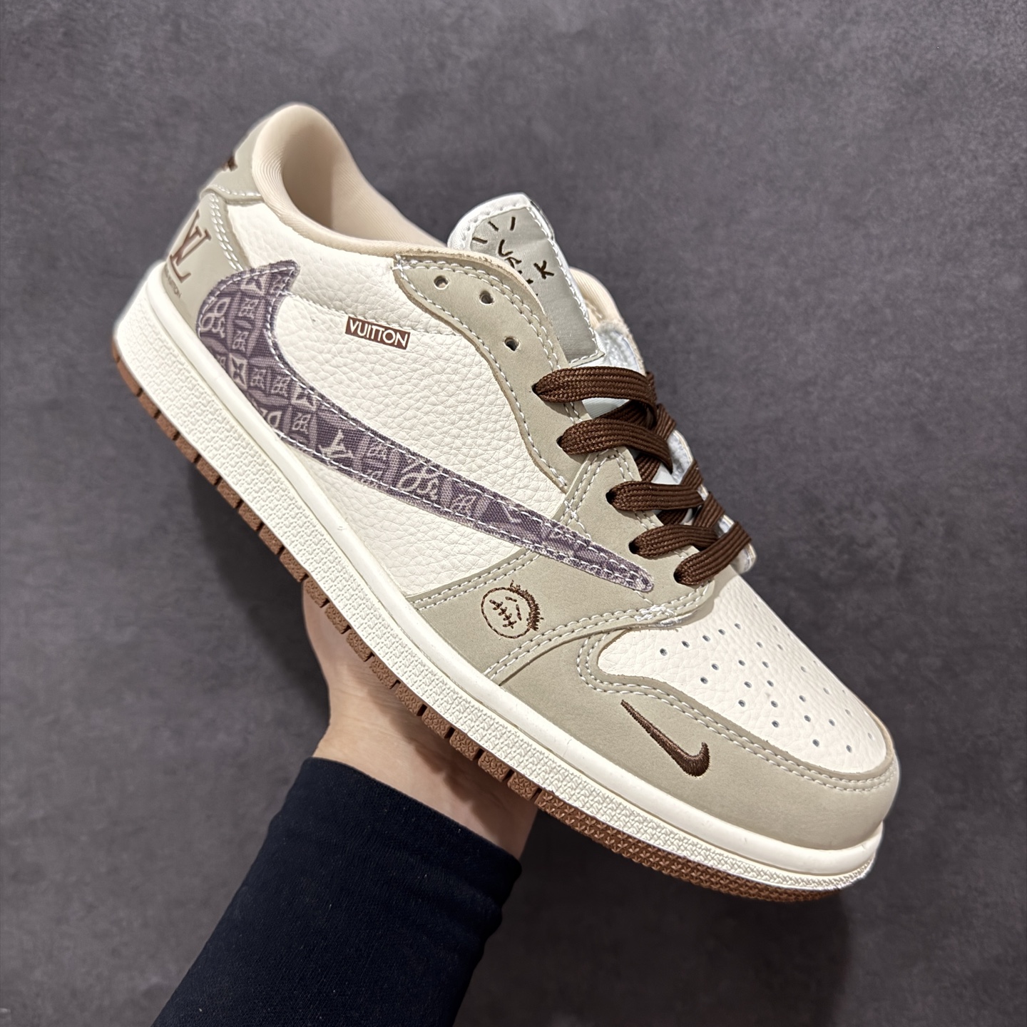 280 定制版Travis Scott x Fragment Design x Air Jordan 1 Low SP AJ1 LV联名 花勾鬼脸 低帮文化休闲板鞋 XS2024-060