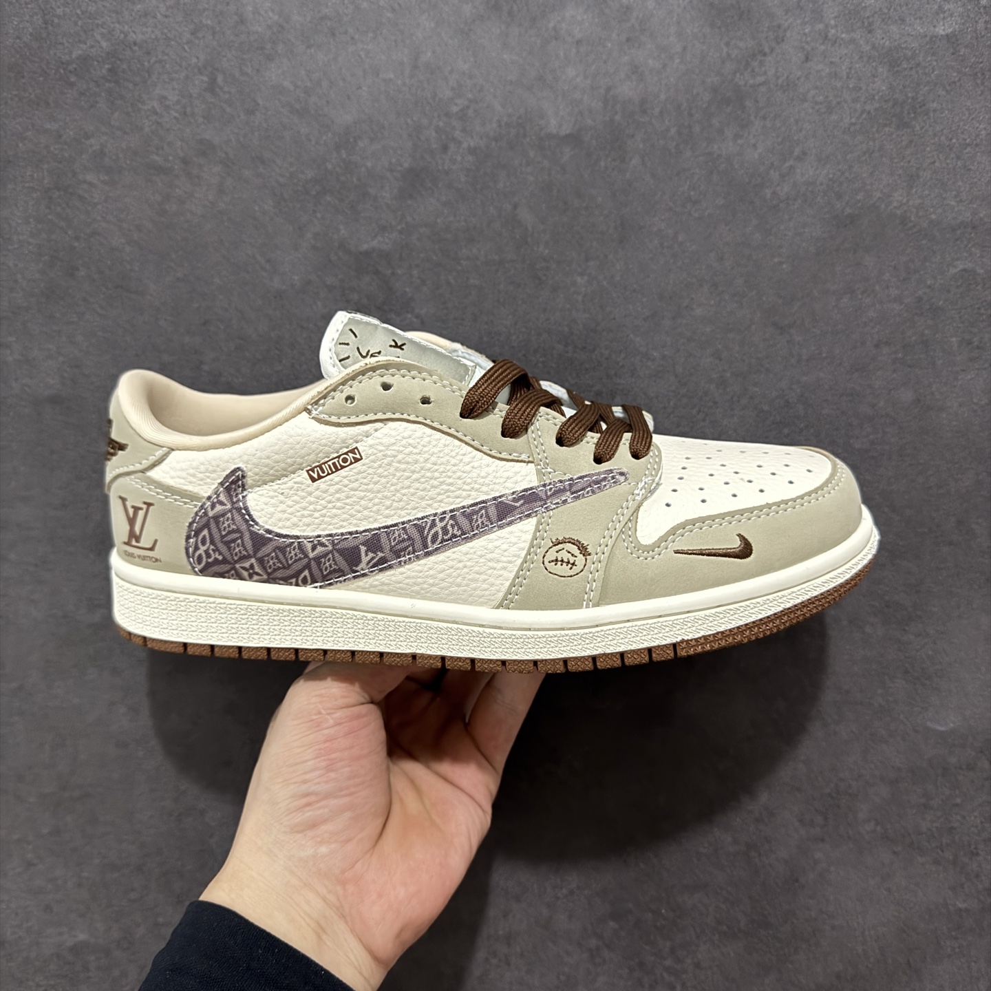 280 定制版Travis Scott x Fragment Design x Air Jordan 1 Low SP AJ1 LV联名 花勾鬼脸 低帮文化休闲板鞋 XS2024-060