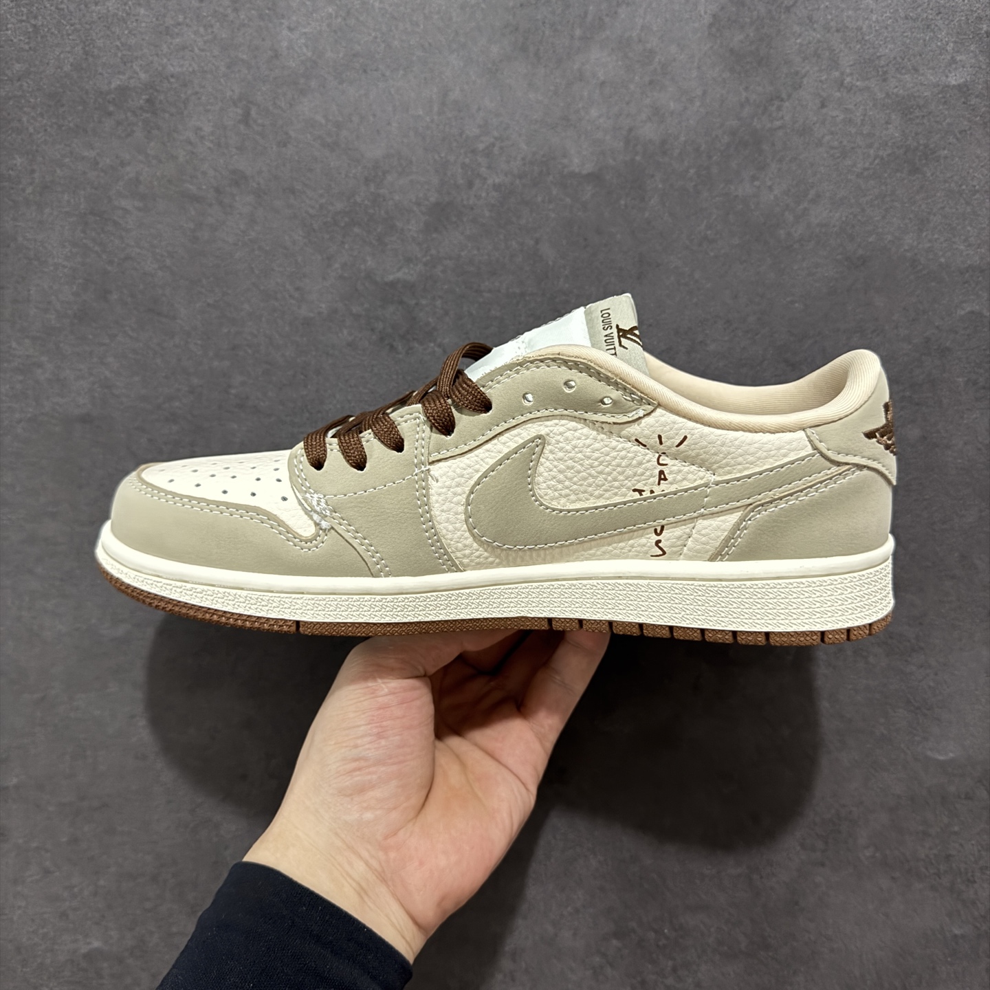 280 定制版Travis Scott x Fragment Design x Air Jordan 1 Low SP AJ1 LV联名 花勾鬼脸 低帮文化休闲板鞋 XS2024-060