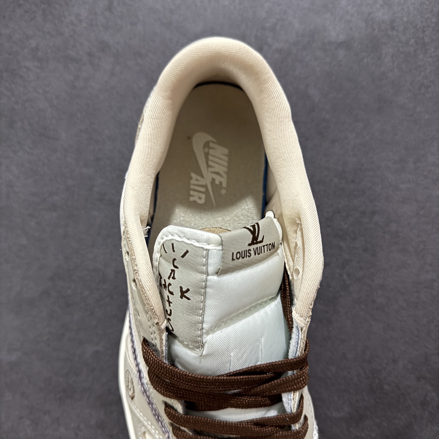 280 定制版Travis Scott x Fragment Design x Air Jordan 1 Low SP AJ1 LV联名 花勾鬼脸 低帮文化休闲板鞋 XS2024-060