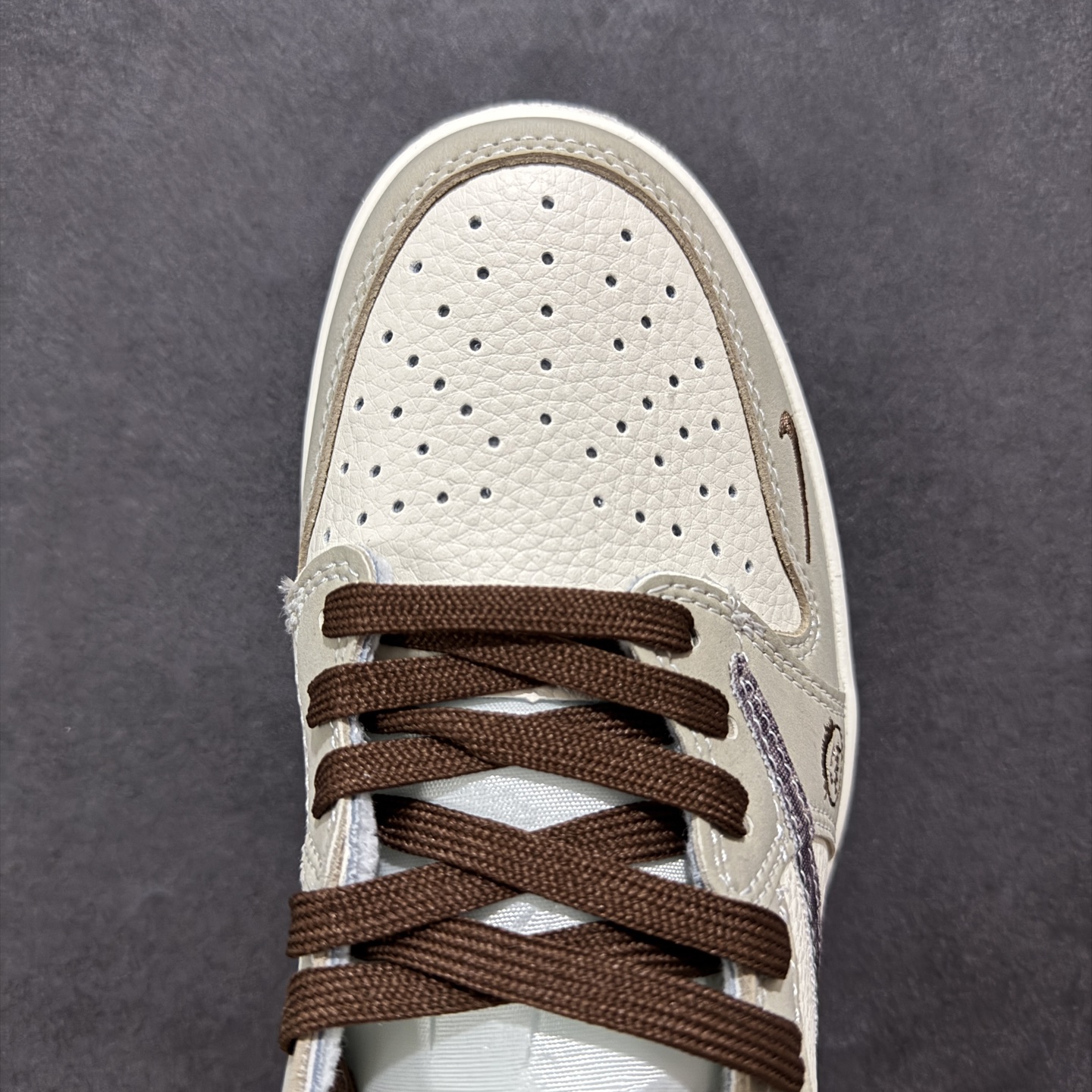 280 定制版Travis Scott x Fragment Design x Air Jordan 1 Low SP AJ1 LV联名 花勾鬼脸 低帮文化休闲板鞋 XS2024-060