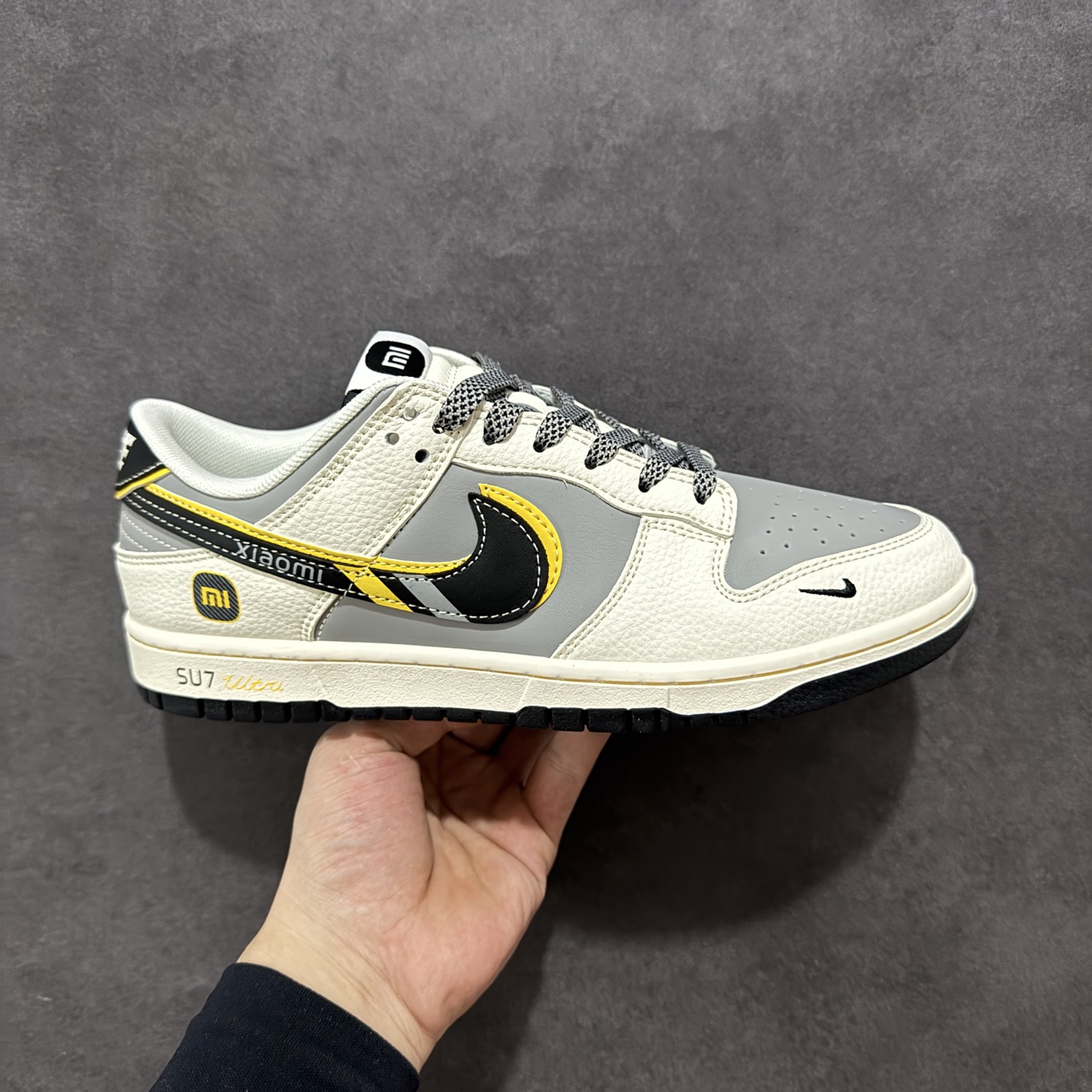 280 定制版Nike SB Dunk Low 小米联名 Su7 Ultru 周年高端定制 低帮休闲板鞋 XX3168-166