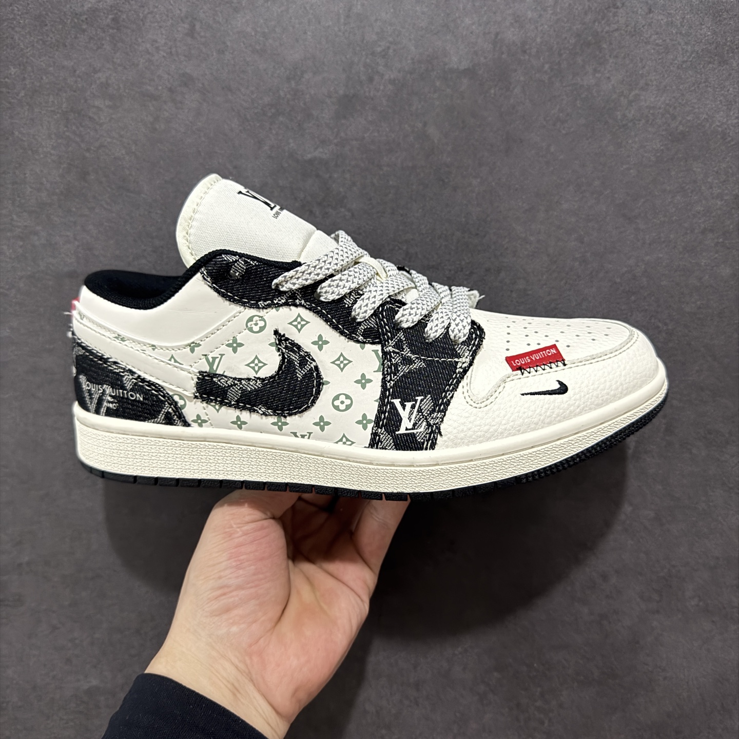 280 定制版Air Jordan 1 Low AJ 乔1 LV联名 黑断勾 高端定制 低帮复古篮球鞋 YX5066-332
