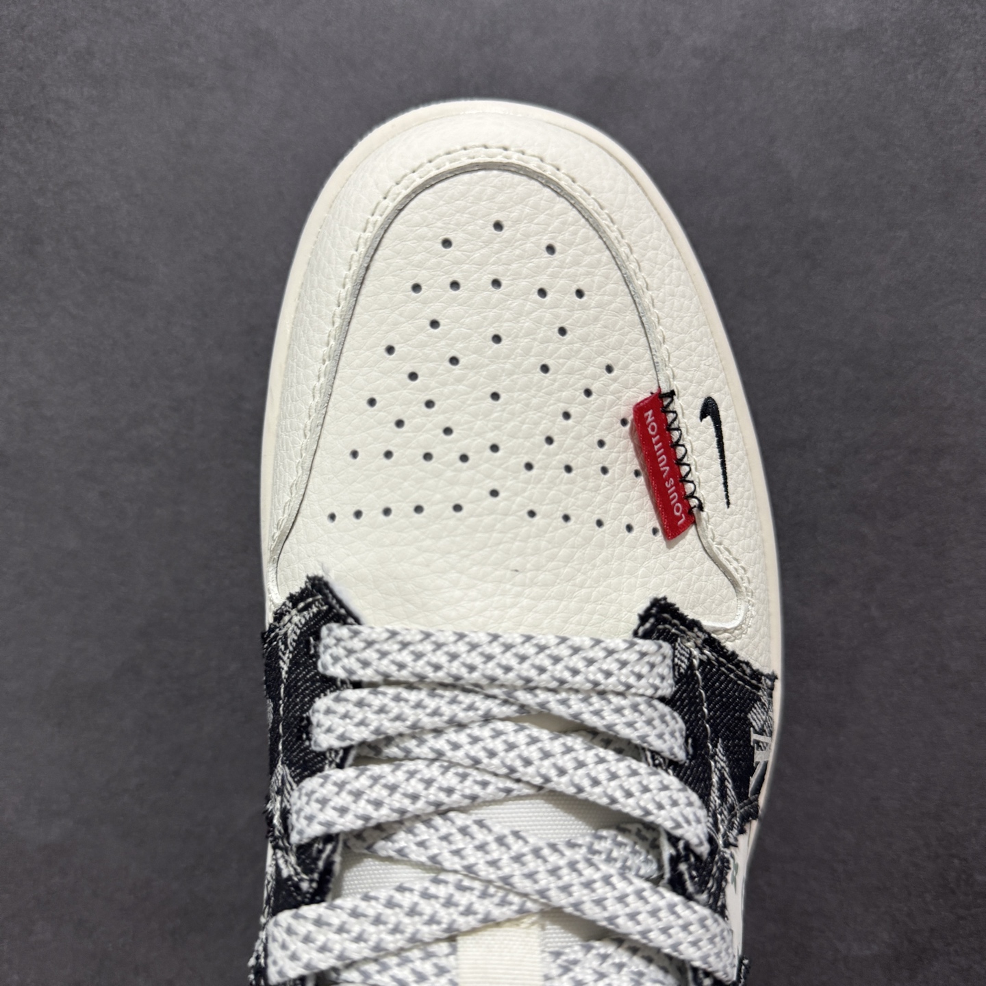 280 定制版Air Jordan 1 Low AJ 乔1 LV联名 黑断勾 高端定制 低帮复古篮球鞋 YX5066-332