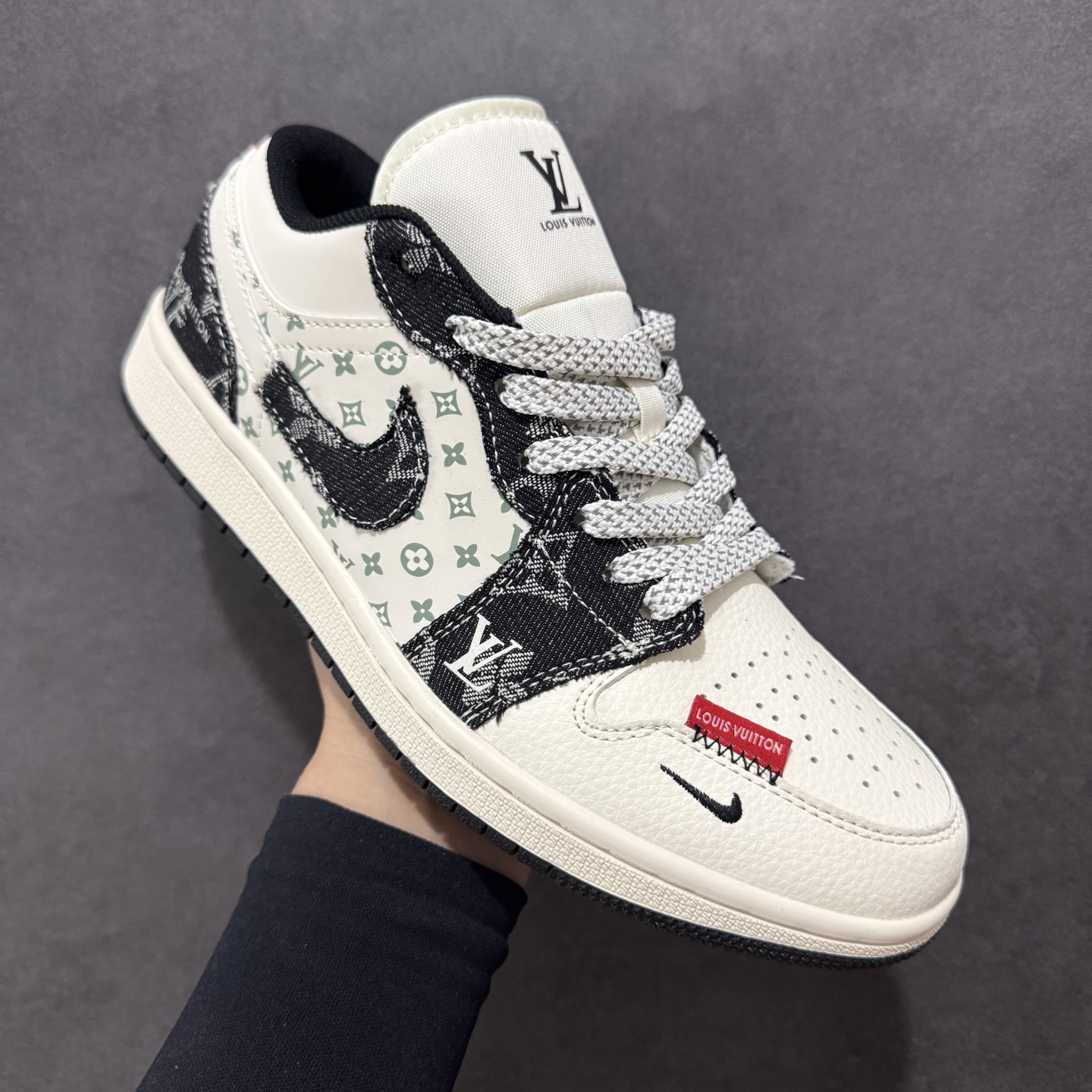 280 定制版Air Jordan 1 Low AJ 乔1 LV联名 黑断勾 高端定制 低帮复古篮球鞋 YX5066-332
