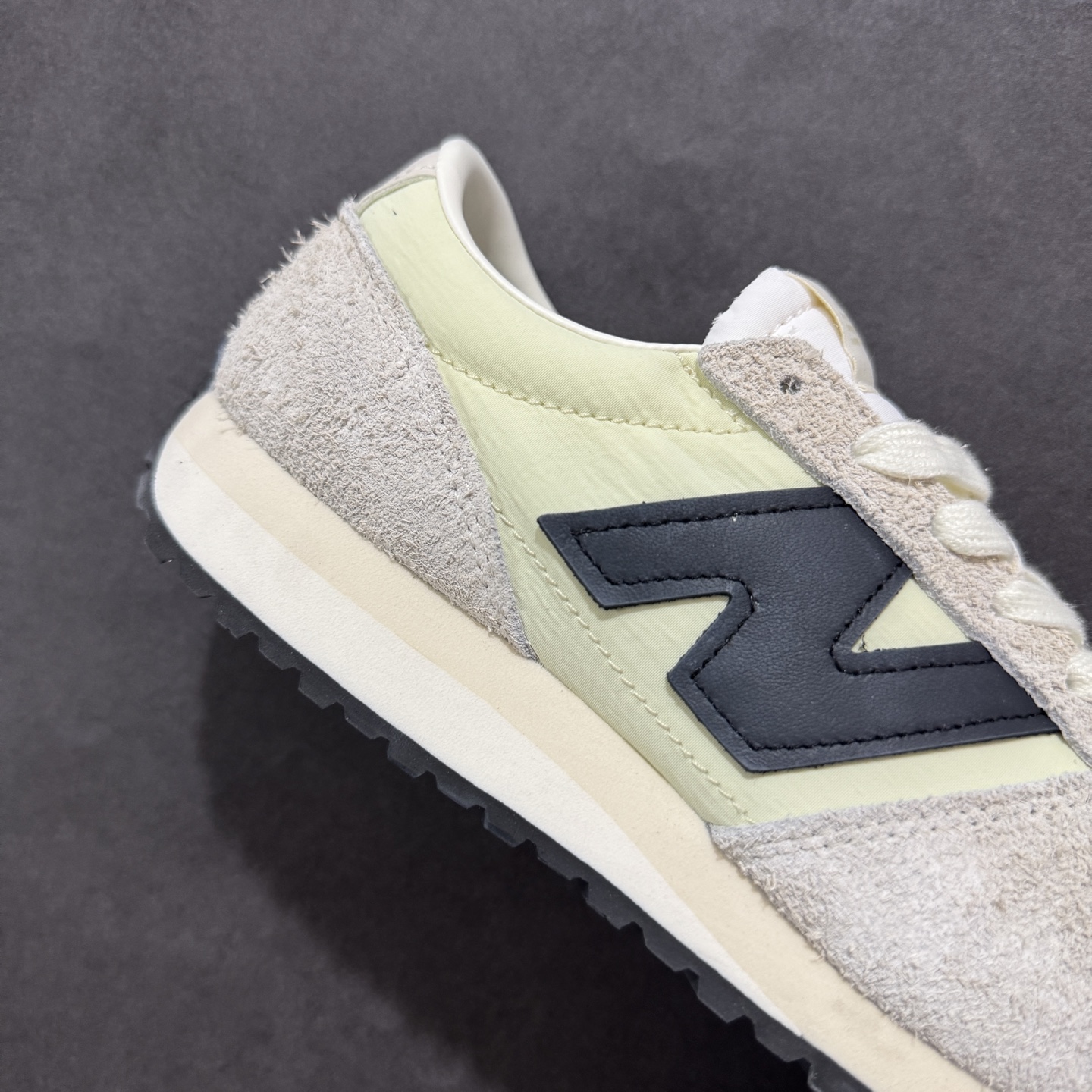 180 全新Real纯原版New Balance NB 471系列 U471AM 灰黑