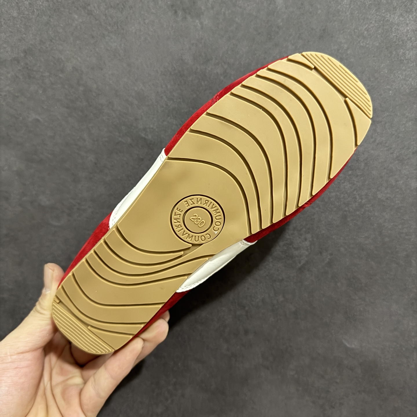 图片[9]-【公司级】GG-CC阿甘德训鞋2.0系列复古风芭蕾舞鞋薄底百搭运动休闲鞋系列 #广东大厂品质 25ss春季新款 全手工拉帮工艺成型 反绒牛皮革拼接头层皮饰片鞋面材质 鞋身原装高密度防刮尼龙面料,极好柔软效果 双春日踏青舒适度和少女感 GGCC德训鞋界的白月光🌙 长时间走路和站立都不累脚 不管怎么搭配都好看 尺码：35 36 37 38 39 40-选品中心