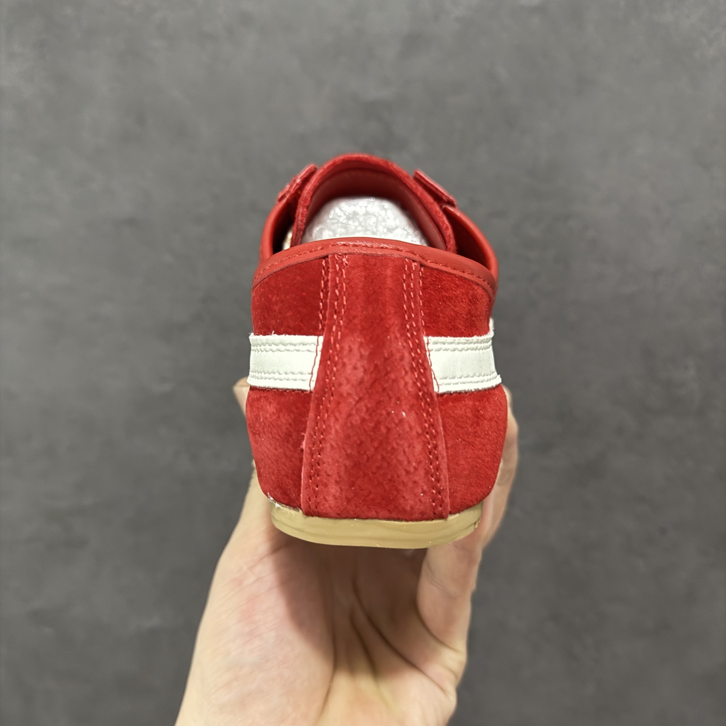 图片[4]-【公司级】GG-CC阿甘德训鞋2.0系列复古风芭蕾舞鞋薄底百搭运动休闲鞋系列 #广东大厂品质 25ss春季新款 全手工拉帮工艺成型 反绒牛皮革拼接头层皮饰片鞋面材质 鞋身原装高密度防刮尼龙面料,极好柔软效果 双春日踏青舒适度和少女感 GGCC德训鞋界的白月光🌙 长时间走路和站立都不累脚 不管怎么搭配都好看 尺码：35 36 37 38 39 40-选品中心