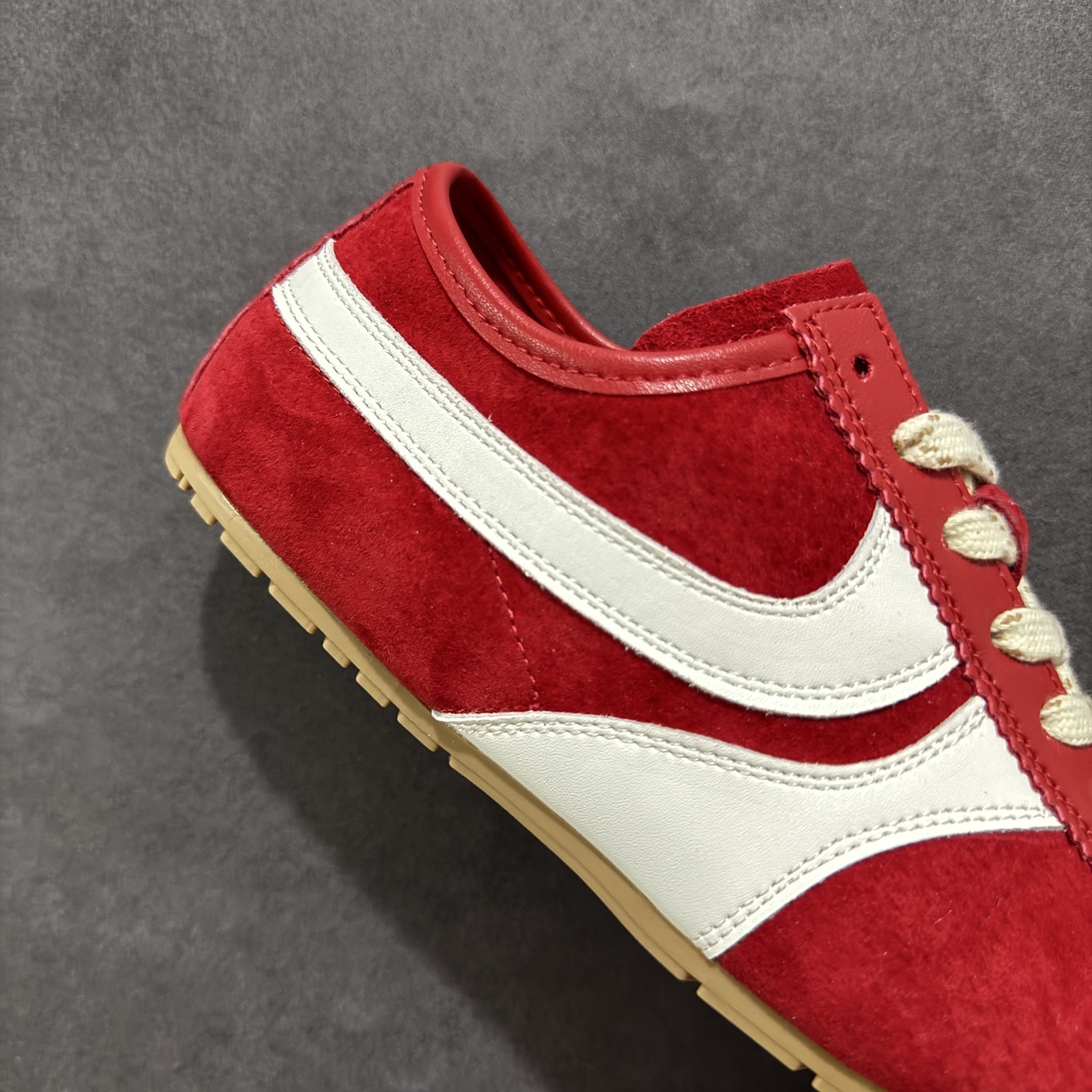 图片[6]-【公司级】GG-CC阿甘德训鞋2.0系列复古风芭蕾舞鞋薄底百搭运动休闲鞋系列 #广东大厂品质 25ss春季新款 全手工拉帮工艺成型 反绒牛皮革拼接头层皮饰片鞋面材质 鞋身原装高密度防刮尼龙面料,极好柔软效果 双春日踏青舒适度和少女感 GGCC德训鞋界的白月光🌙 长时间走路和站立都不累脚 不管怎么搭配都好看 尺码：35 36 37 38 39 40-选品中心