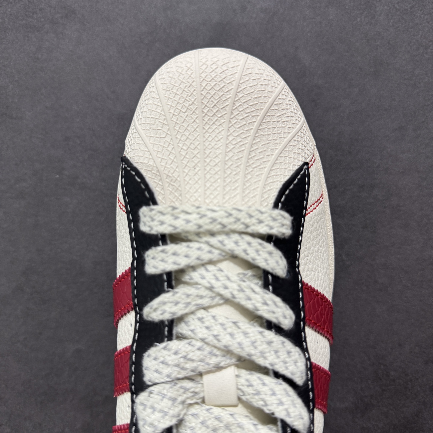  
【定制版】AD Originals Superstar x The North Face 白红黑
采