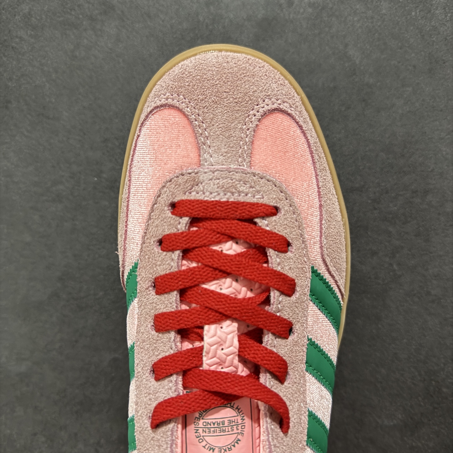 170 正确版AD Originals Gazelle INdoor END 樱花粉丝绒三叶草休闲防滑耐磨低帮板鞋 JI2713