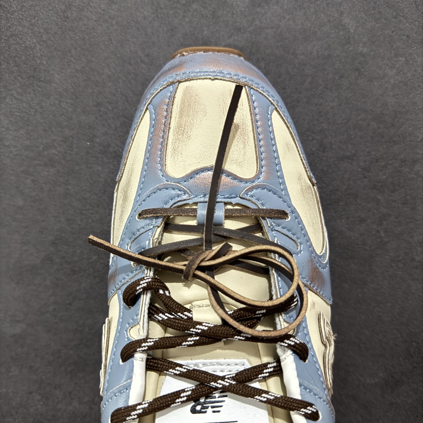 240 MiuMiu x New Balance 530系列 意大利奢侈品牌/缪缪联名款