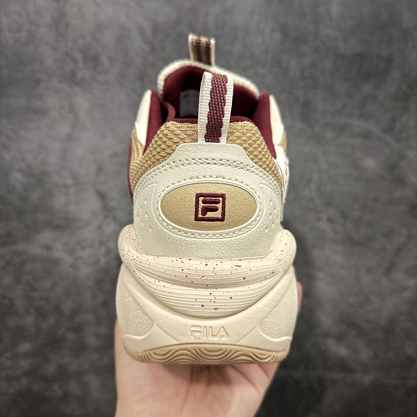  
纯原FILA PEASE 斐乐豌豆鞋舒适百搭防滑耐磨低帮生活休闲鞋老爹鞋    

#升级原楦原纸版
