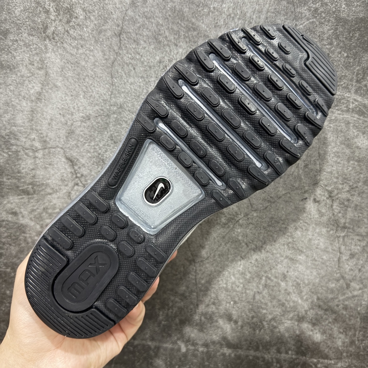 240 纯原YH版本Nike Air Max 2013 舒适时尚耐磨透气 低帮跑步鞋 HQ3025-001