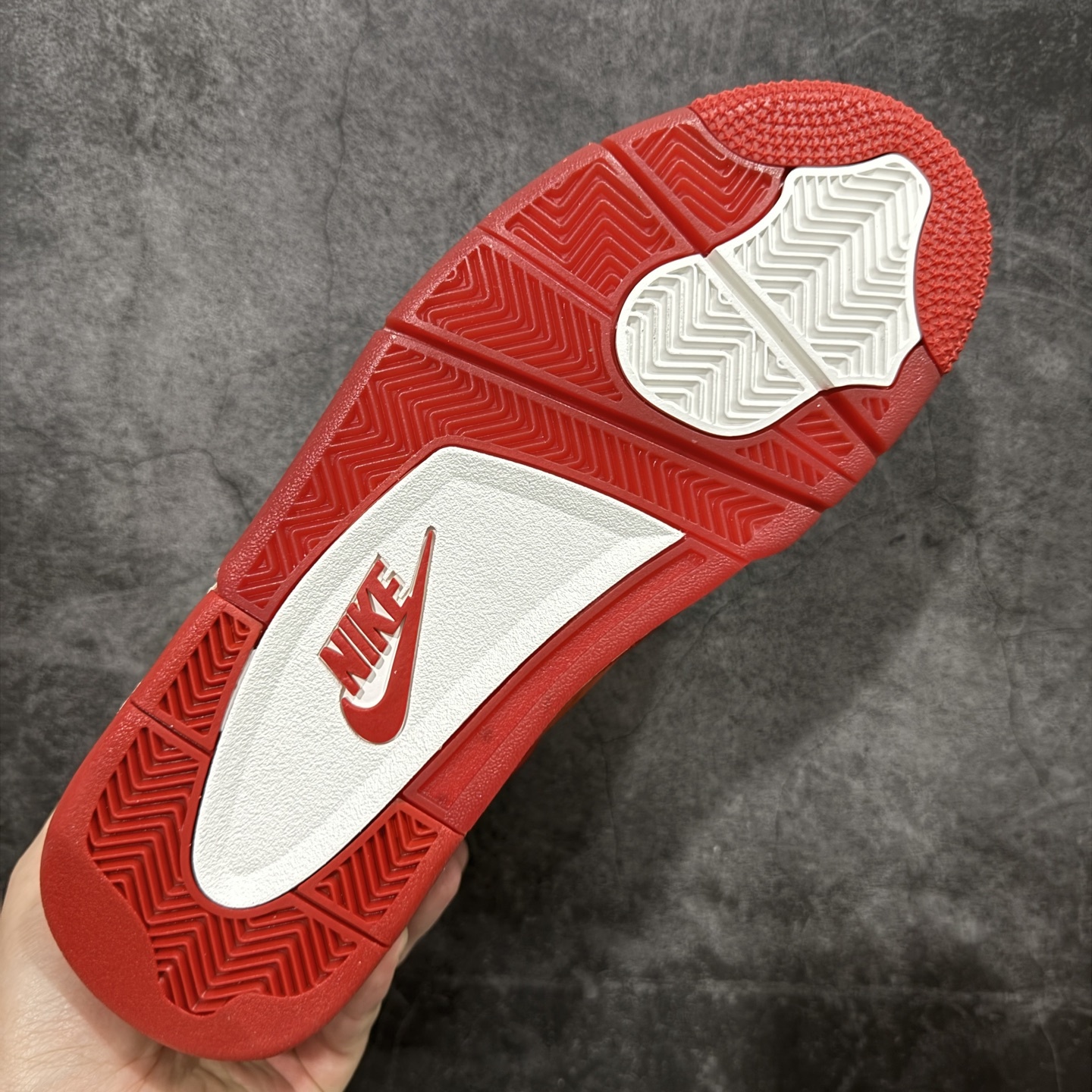 【纯原4】Nigel Sylvester x Jordan Air Jordan 4 OG Brick
