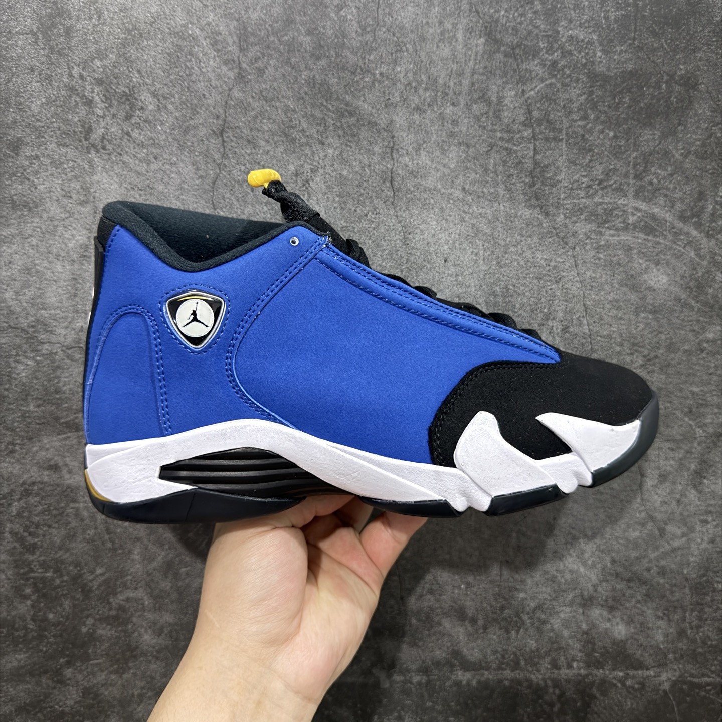 
【纯原版4】Air Jordan AJ14 新版兰尼 -407

外贸特供批次 
原楦原档案数据开模打
