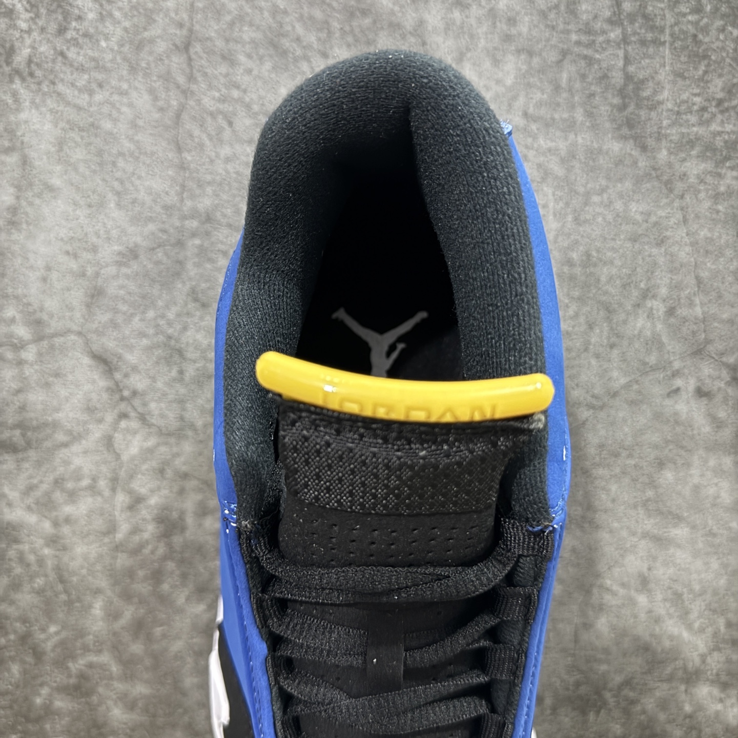 
【纯原版4】Air Jordan AJ14 新版兰尼 -407

外贸特供批次 
原楦原档案数据开模打