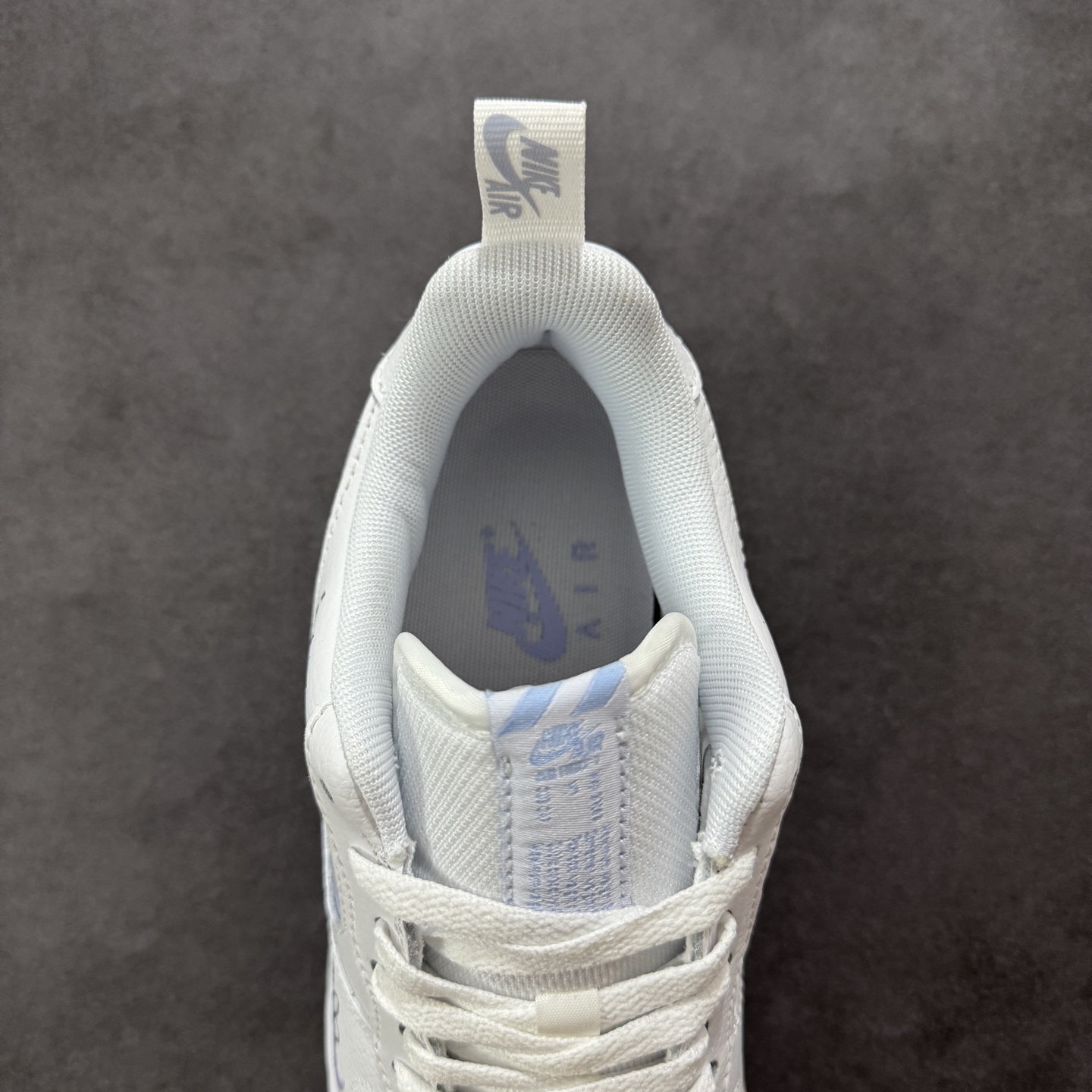 260 定制版520系列限定 “芝麻街”Nike Air Force 1 “SESAME STREET”空军一号定制低帮板鞋 FB8971-080