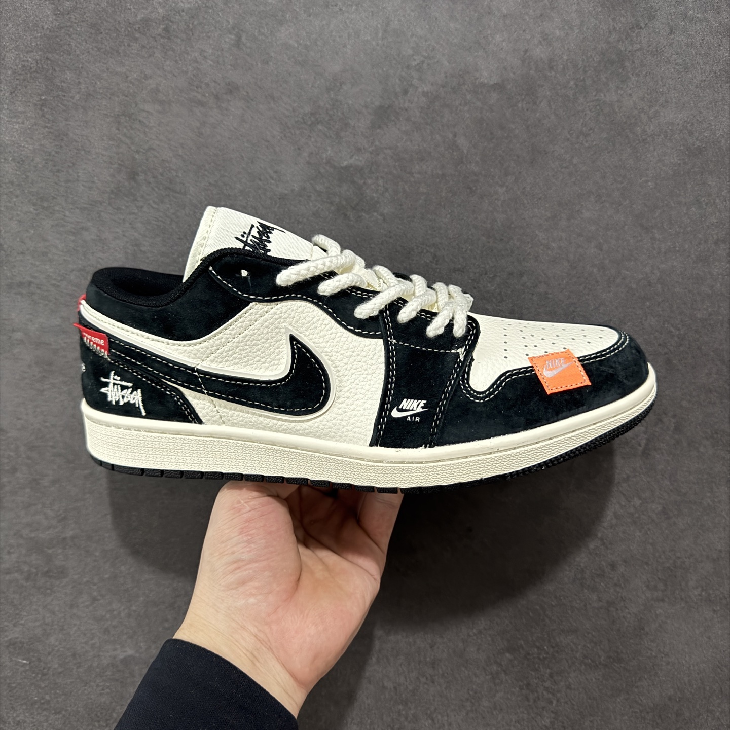 280 定制版Air Jordan 1 Low AJ1 乔1 斯图西联名 米黑黄织布标 高端定制 低帮复古篮球鞋 YX5066-302