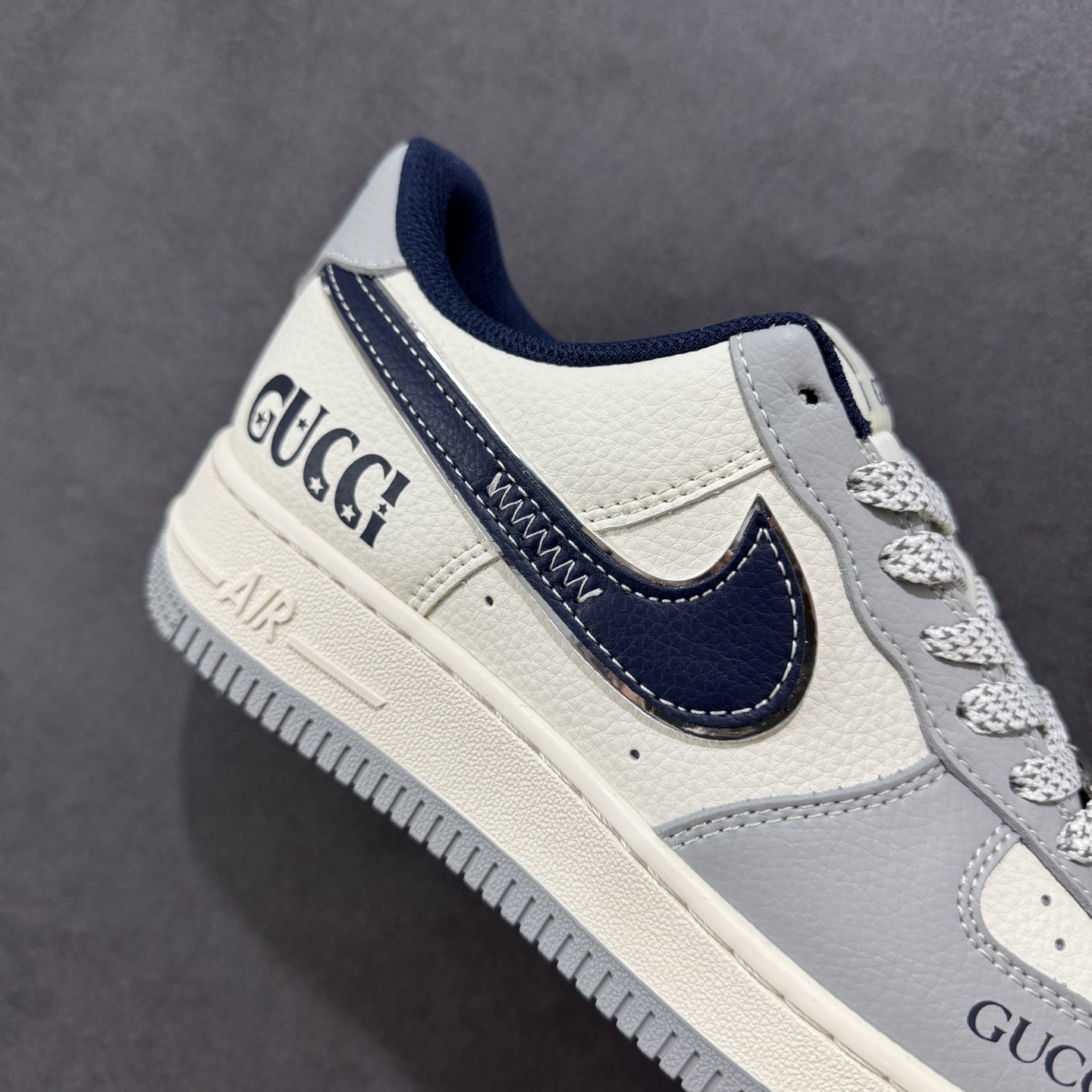 260 NIke Air Force 1 '07 Low “古驰联名——灰蓝勾”空军一号 低帮 运动鞋 休闲鞋 XS1958-543