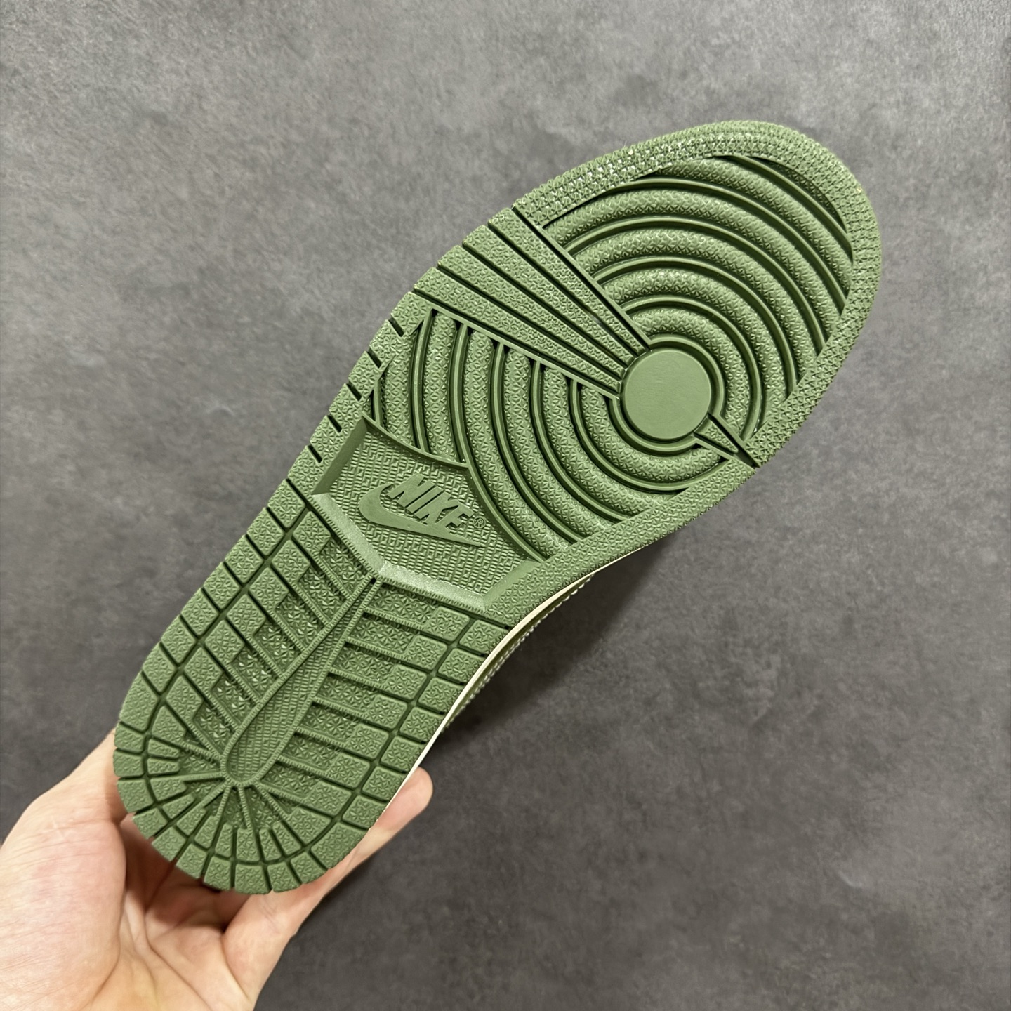 280 定制版Travis Scott x Fragment Design x Air Jordan 1 Low SP AJ1 斯图西联名 油绿鬼脸 低帮文化休闲板鞋 XS2024-025