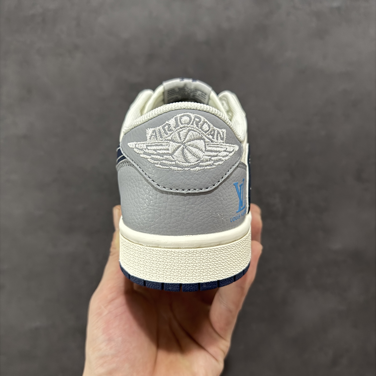 280 定制版Travis Scott x Fragment Design x Air Jordan 1 Low SP AJ1 斯图西联名 灰线火焰 低帮文化休闲板鞋 ZH2598-230
