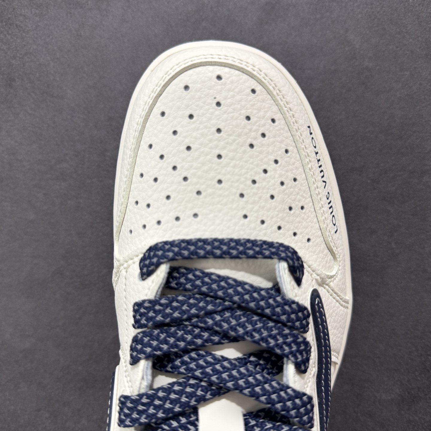 280 定制版Travis Scott x Fragment Design x Air Jordan 1 Low SP AJ1 斯图西联名 灰线火焰 低帮文化休闲板鞋 ZH2598-230