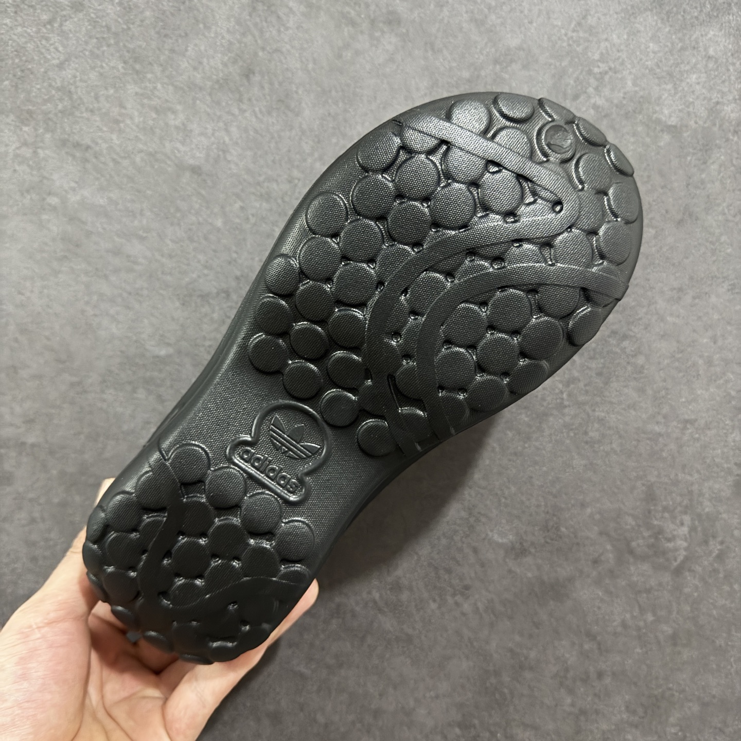 图片[9]-【cs版本】AD Adifom Stan Smith Platform Mule史密斯原型改良系列穆勒风松糕厚底休闲包头露跟凉鞋式拖鞋 厨师鞋丑萌爆红！厚底大头造型超可爱！ #男女鞋升级原楦原数据工程力学开发版型 #超轻耐磨一体式MD泡沫鞋身 #内嵌厚实内嵌欧索莱环保鞋垫 #半包覆鞋面组合弹力厚底 尺码：36 37 38 39 40 41 42 43 44 45-选品中心