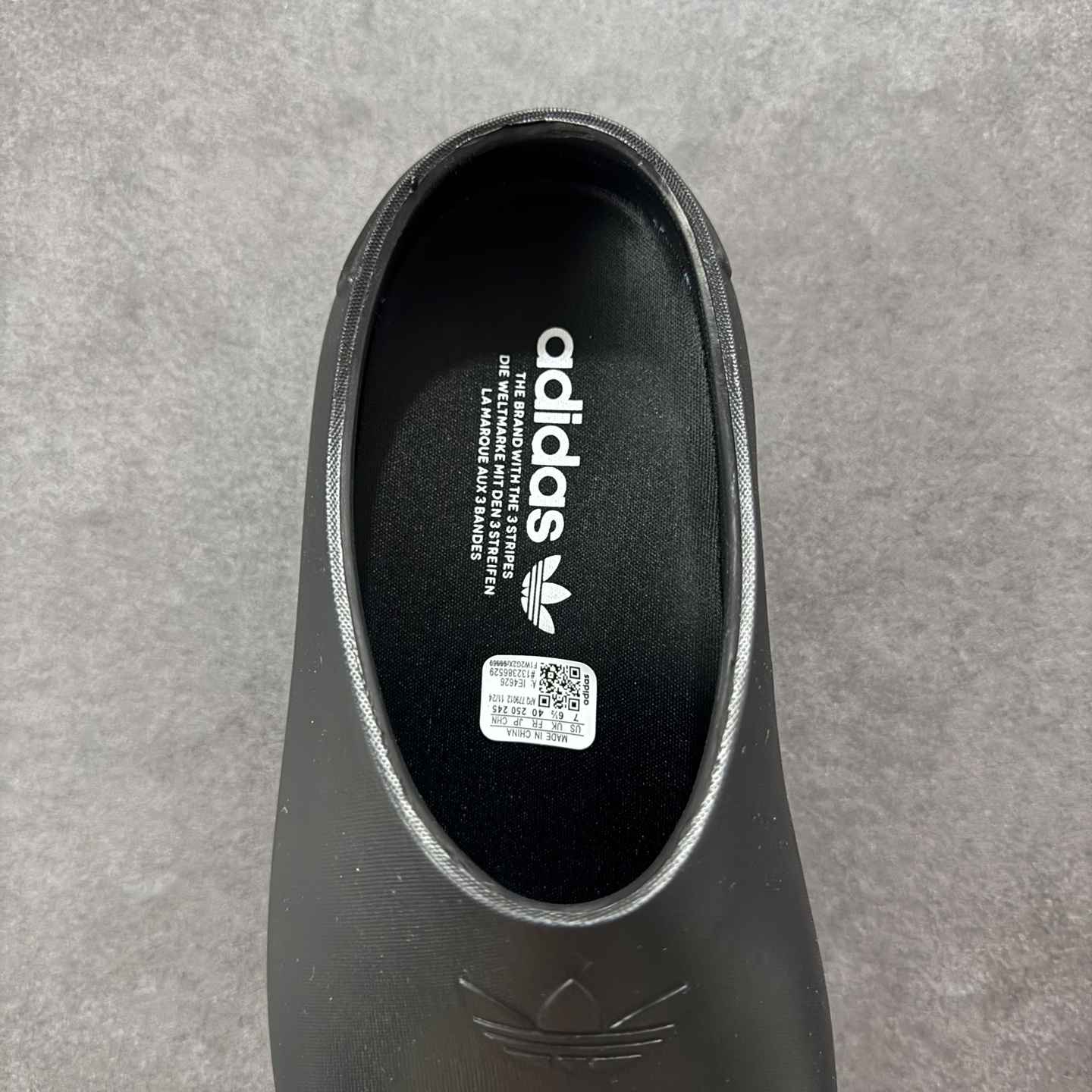 图片[7]-【cs版本】AD Adifom Stan Smith Platform Mule史密斯原型改良系列穆勒风松糕厚底休闲包头露跟凉鞋式拖鞋 厨师鞋丑萌爆红！厚底大头造型超可爱！ #男女鞋升级原楦原数据工程力学开发版型 #超轻耐磨一体式MD泡沫鞋身 #内嵌厚实内嵌欧索莱环保鞋垫 #半包覆鞋面组合弹力厚底 尺码：36 37 38 39 40 41 42 43 44 45-选品中心