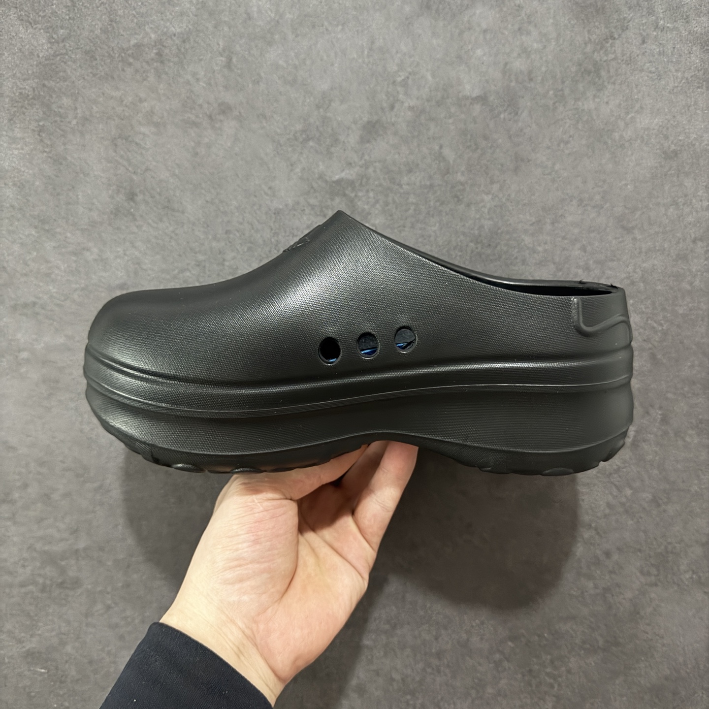 图片[2]-【cs版本】AD Adifom Stan Smith Platform Mule史密斯原型改良系列穆勒风松糕厚底休闲包头露跟凉鞋式拖鞋 厨师鞋丑萌爆红！厚底大头造型超可爱！ #男女鞋升级原楦原数据工程力学开发版型 #超轻耐磨一体式MD泡沫鞋身 #内嵌厚实内嵌欧索莱环保鞋垫 #半包覆鞋面组合弹力厚底 尺码：36 37 38 39 40 41 42 43 44 45-选品中心