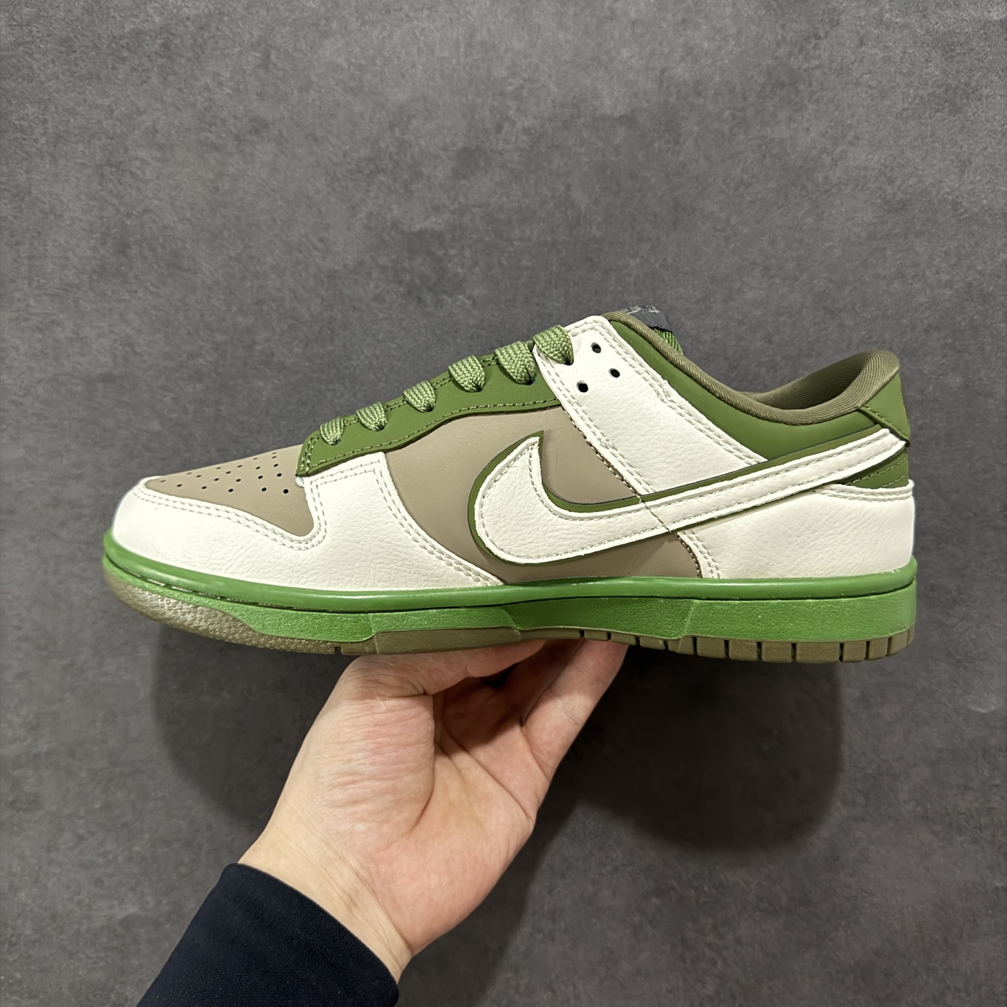 260 定制版Nike SB Dunk Low x GUCCI 白棕绿小钩 XY2026-150