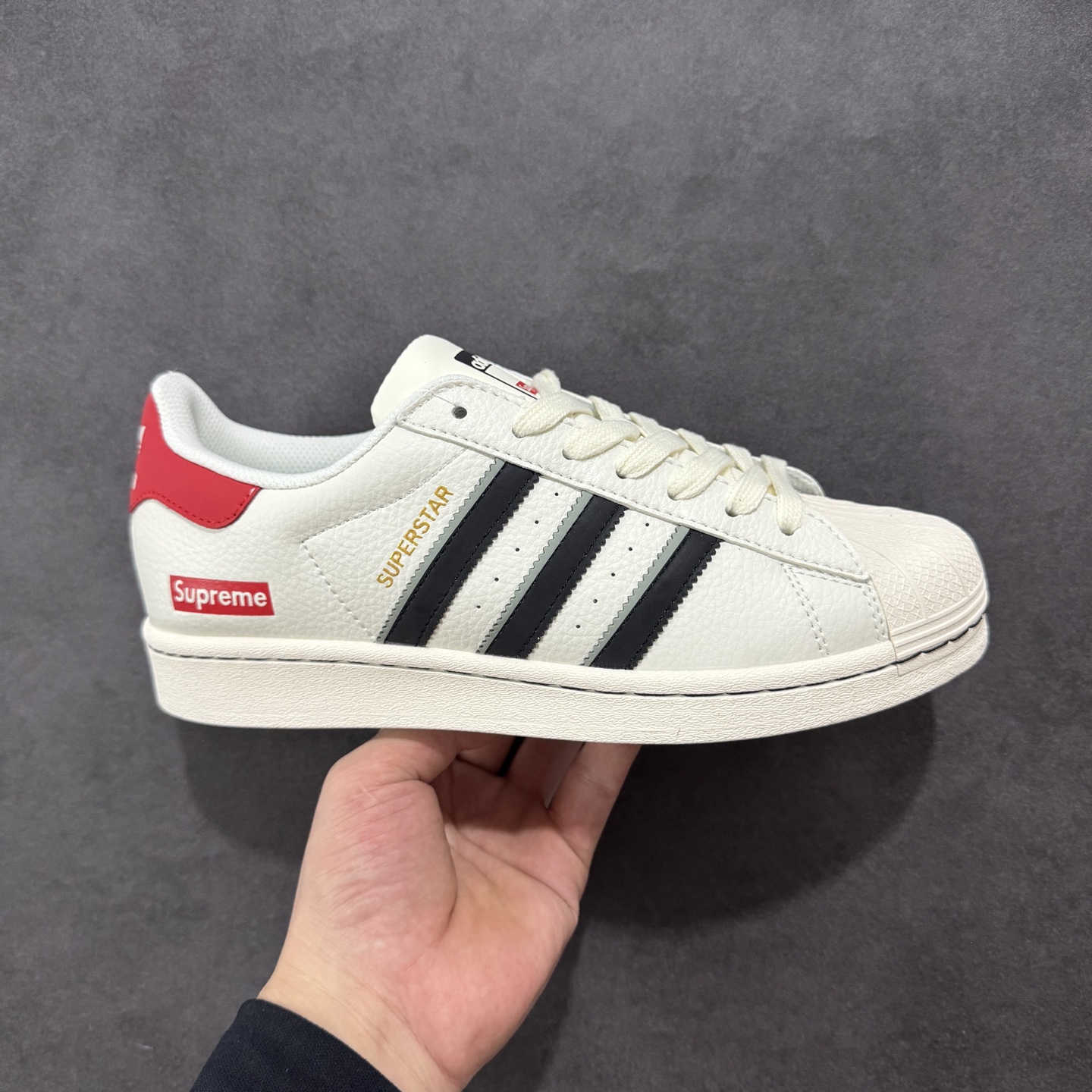 240 定制版AD Original Superstar x Supreme 白蓝红 JY8905
