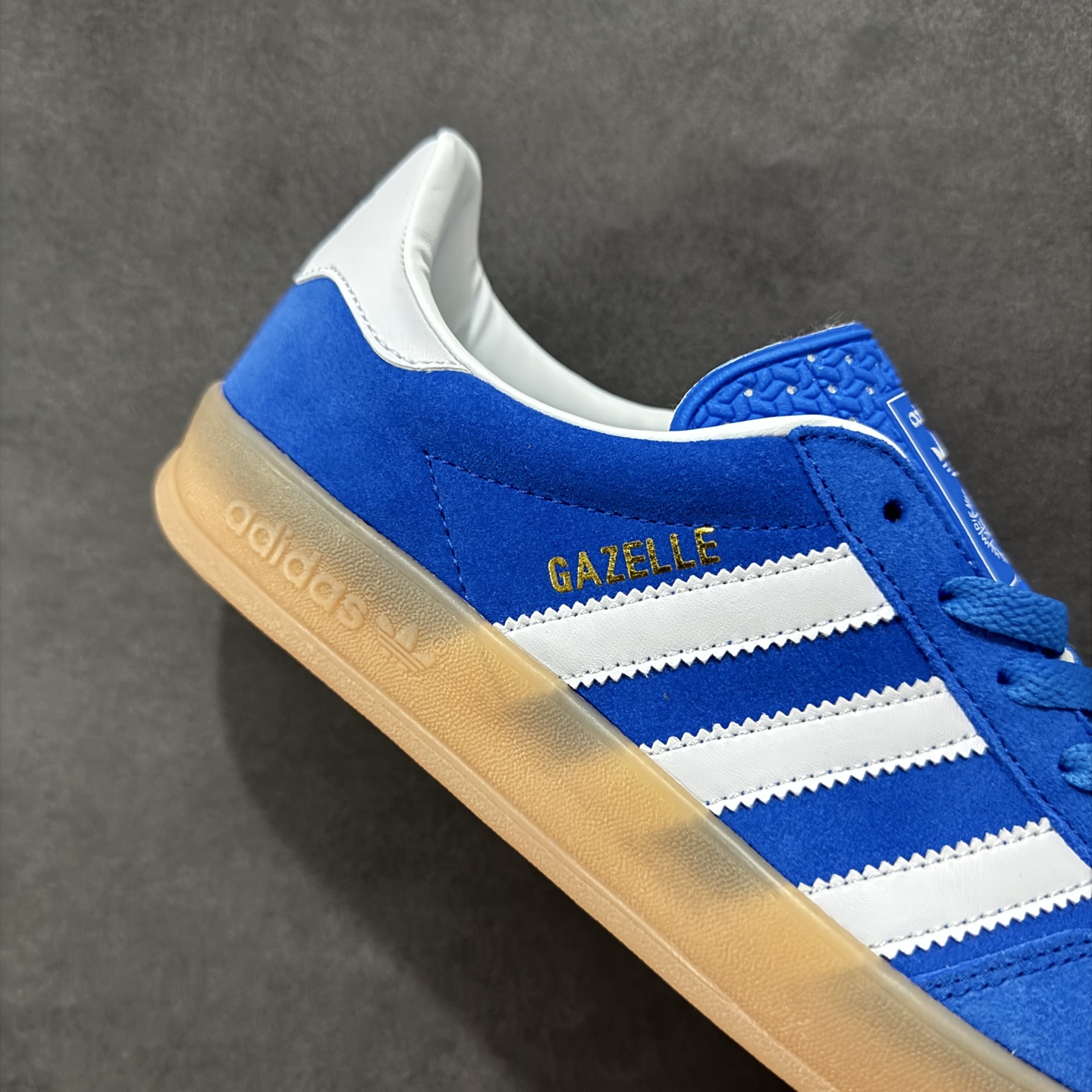 170 正确版adidas Originals Gazelle INdoor 蓝白 三叶草休闲防滑耐磨低帮板鞋 JI2061
