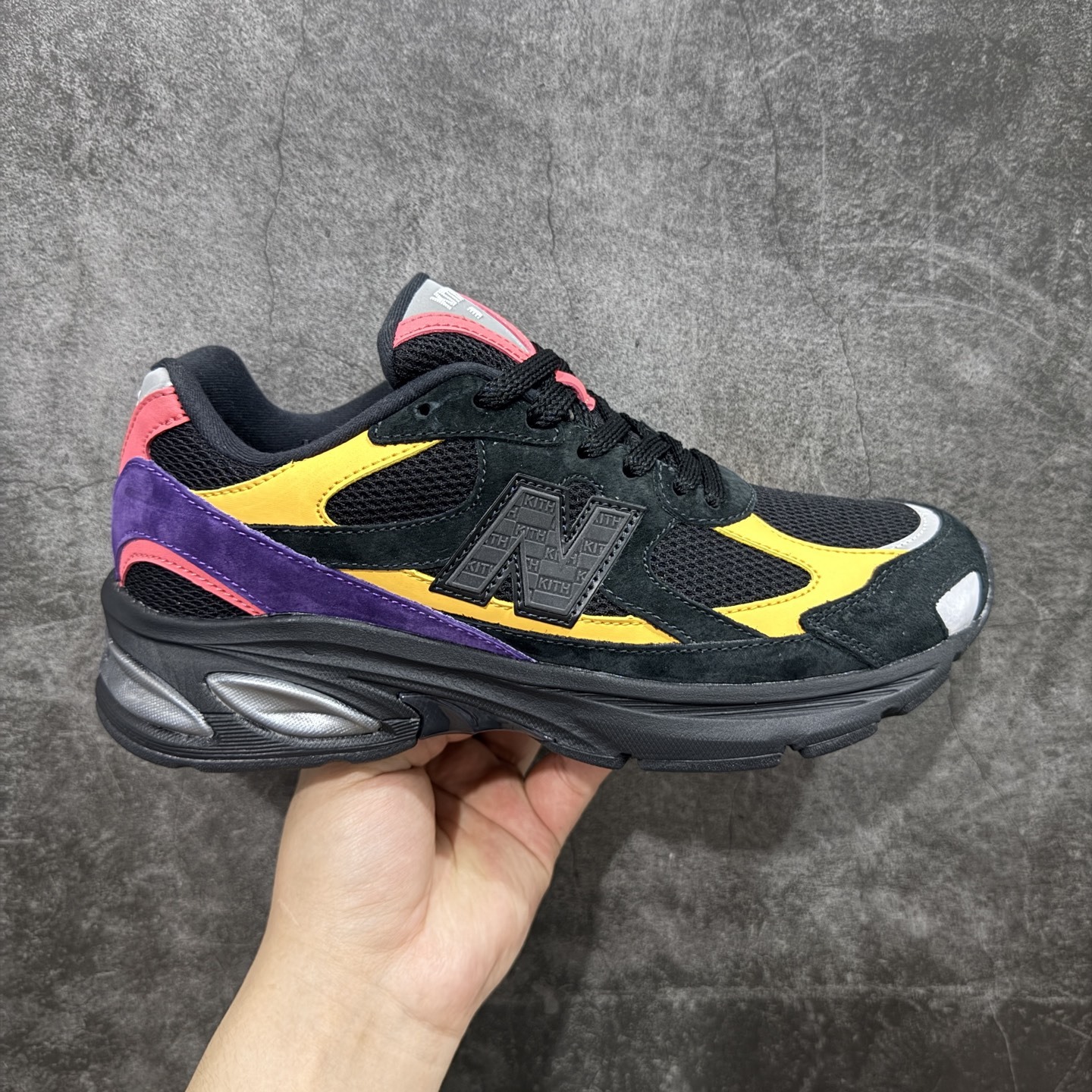 【纯原版】New Balance M2010系列 新百伦 复古老爹风网布跑步休闲运动鞋
新百伦经典配色