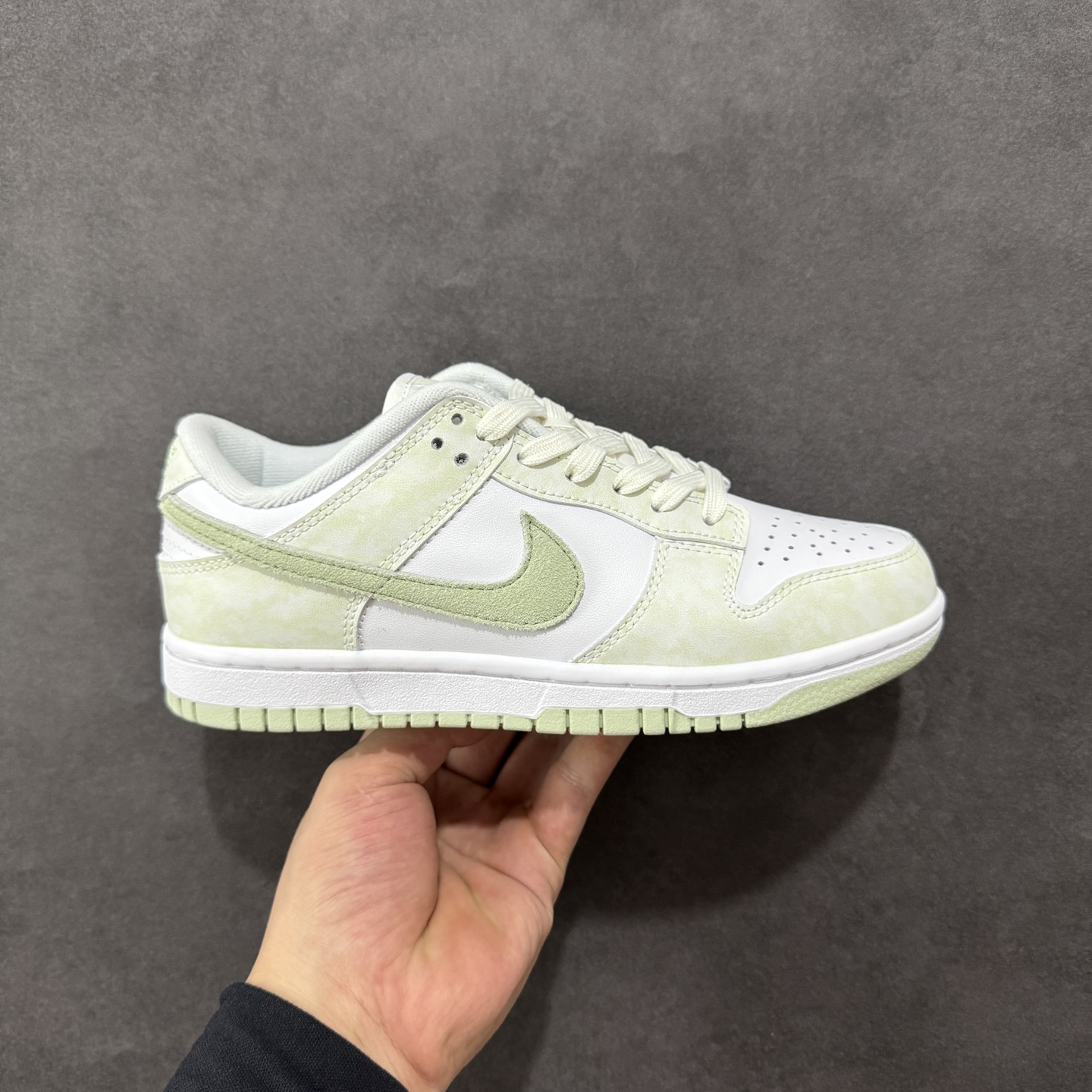 
【YC纯原】NK Dunk Low 翡翠绿 IB4647-131
实力大厂出品 全套原纸板楦头开发 确