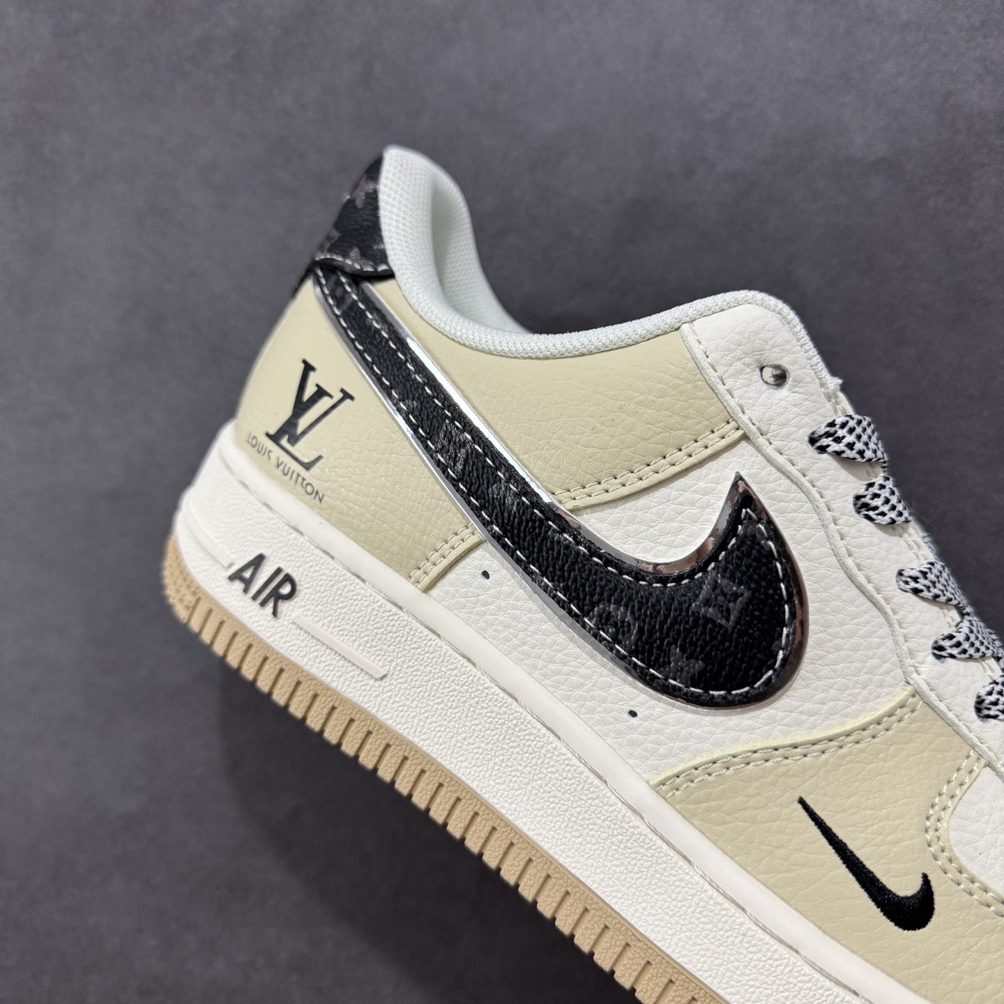 【定制版】Nike Air Force 1'07 Low LV联名 奶茶 空军一号低帮休闲板鞋 ZH2598-308