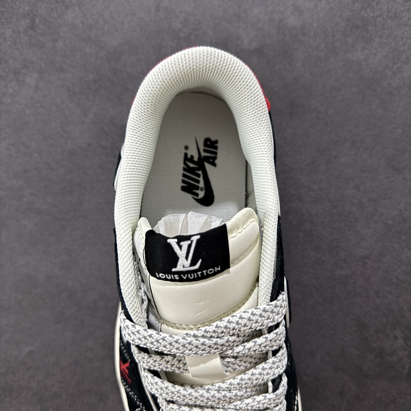 【定制版】Travis Scott x Fragment Design x Air Jordan 1 Low OG SP AJ1 LV联名 黑红尾 低帮文化休闲板鞋 YX5066-333
