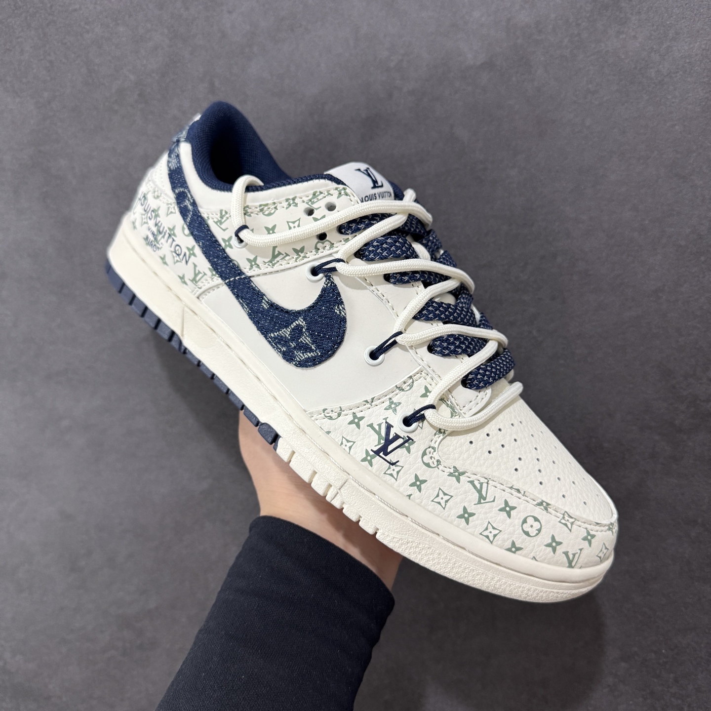【定制版】Nike SB Dunk Low LV联名 绑带牛仔蓝勾 周年高端定制 低帮休闲板鞋 YX5066-329