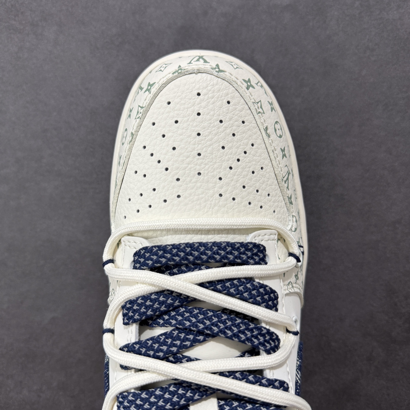 【定制版】Nike SB Dunk Low LV联名 绑带牛仔蓝勾 周年高端定制 低帮休闲板鞋 YX5066-329