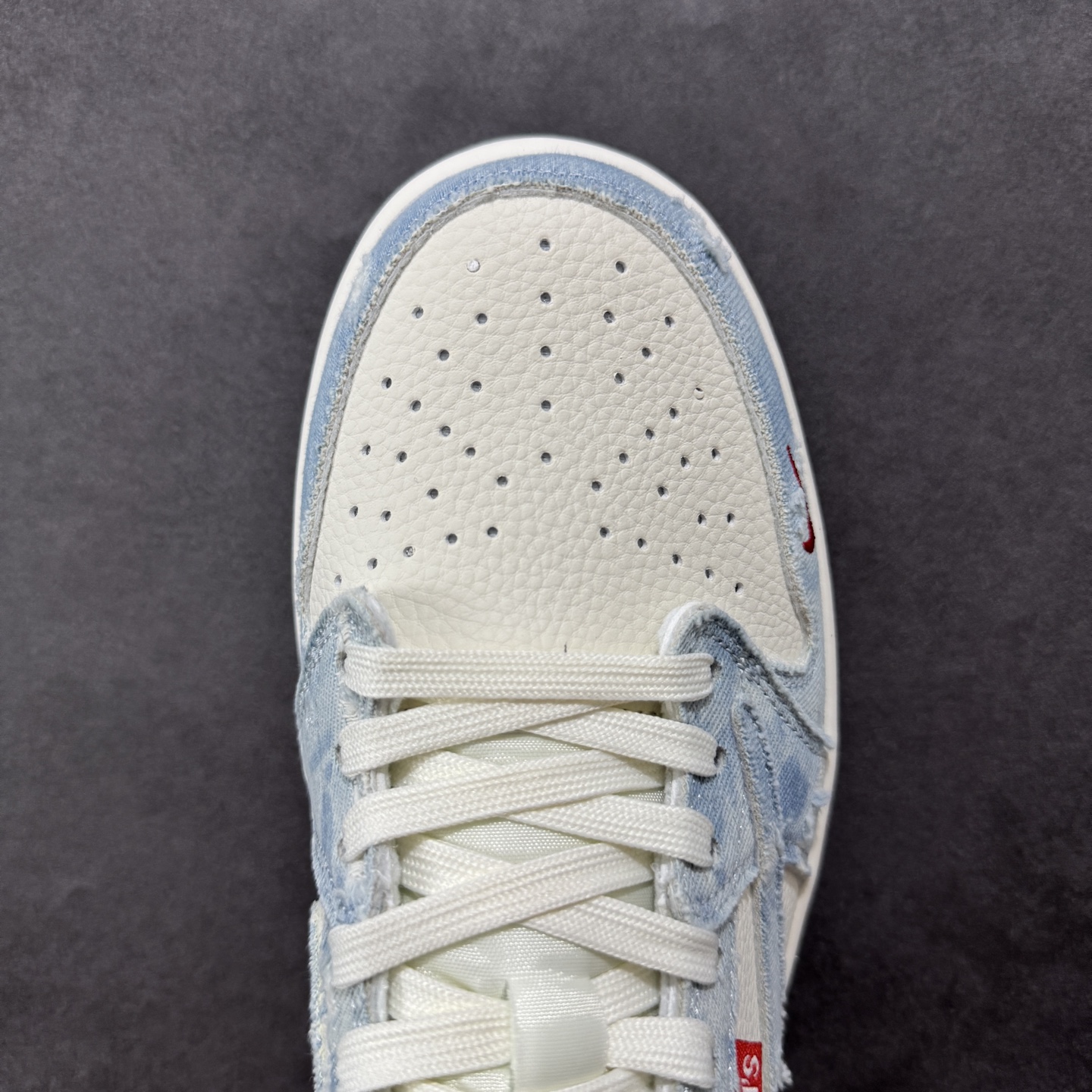 【定制版】Travis Scott x Fragment Design x Air Jordan 1 Low OG SP AJ1 李维斯联名 低帮文化休闲板鞋 LE2436-137
